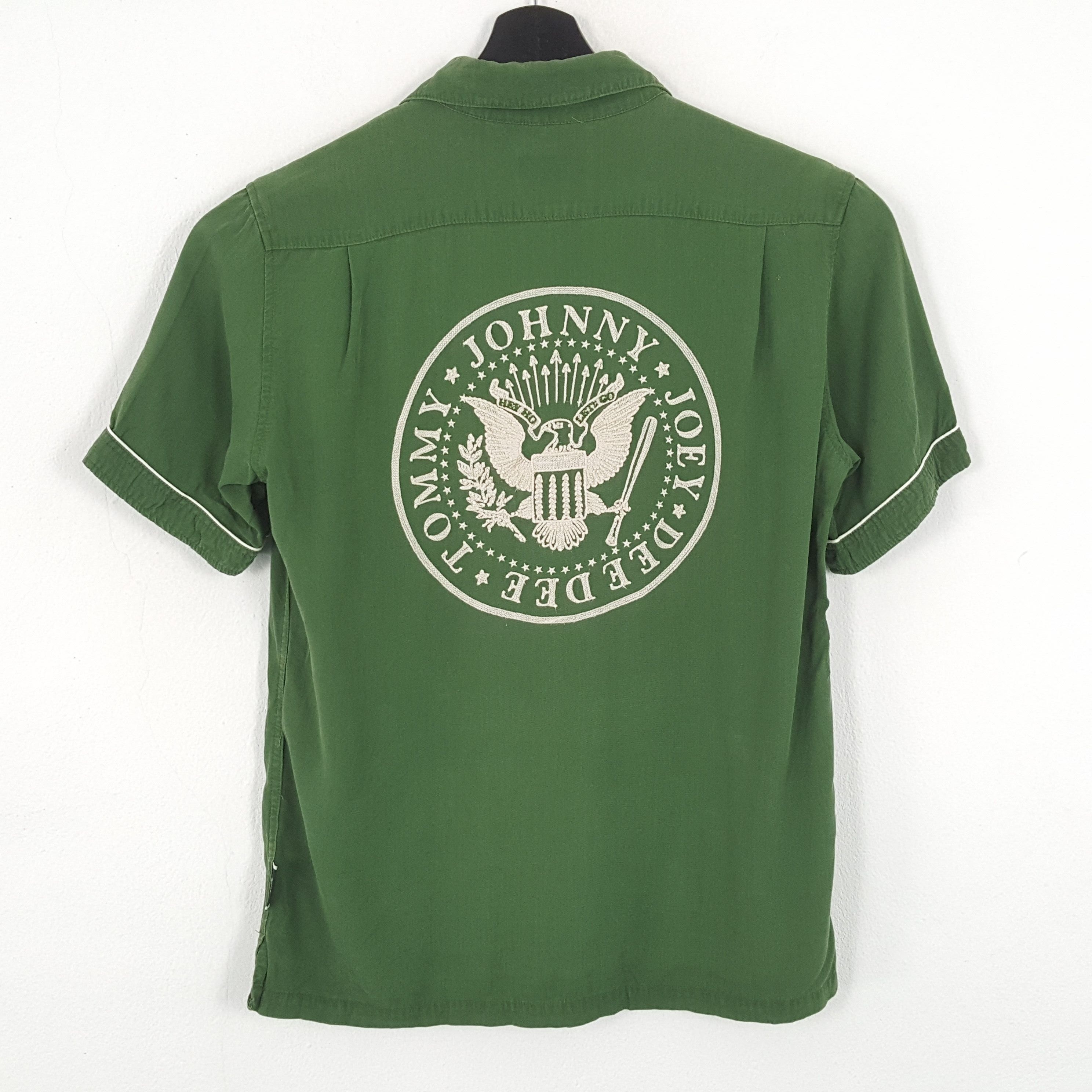 Hysteric Glamour HYSTERIC GLAMOUR x RAMONES Band Member Name Shirt Size US S / EU 44-46 / 1 - 1 Thumbnail