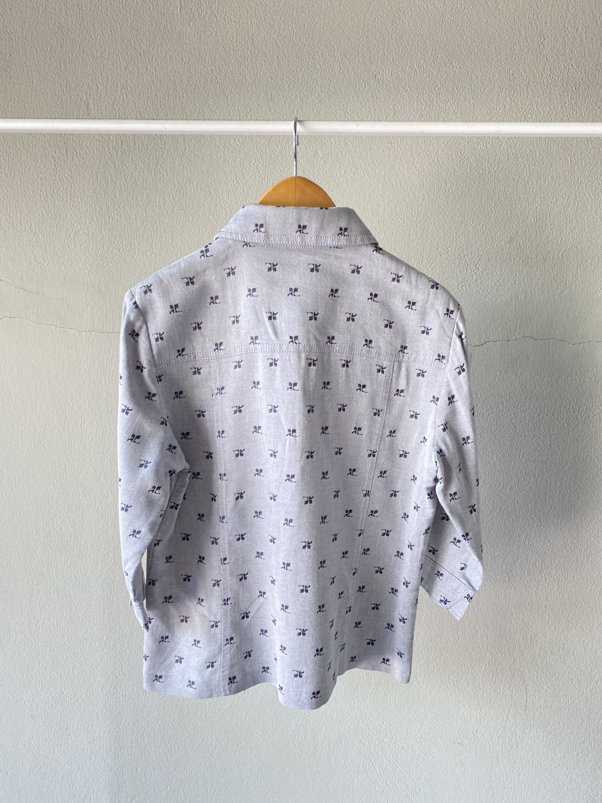Courreges Courrèges Gray Classic Logo Pattern Button-Up. Size M / US 6-8 / IT 42-44 - 8 Thumbnail