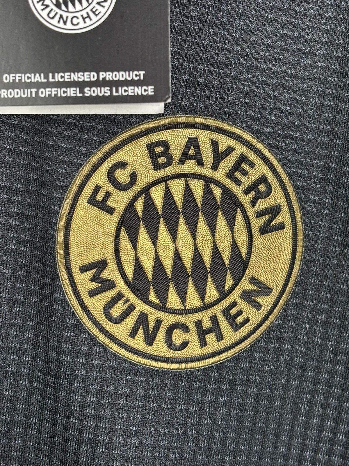 Adidas Bayern Munich 2021-2022 Away Player Issue Soccer Size 9 Size US L / EU 52-54 / 3 - 10 Thumbnail