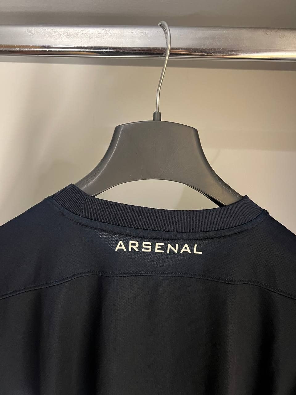 Nike VINTAGE NIKE FC ARSENAL LONDON ENGLAND SOCCER JERSEY RETRO Size US M / EU 48-50 / 2 - 8 Thumbnail