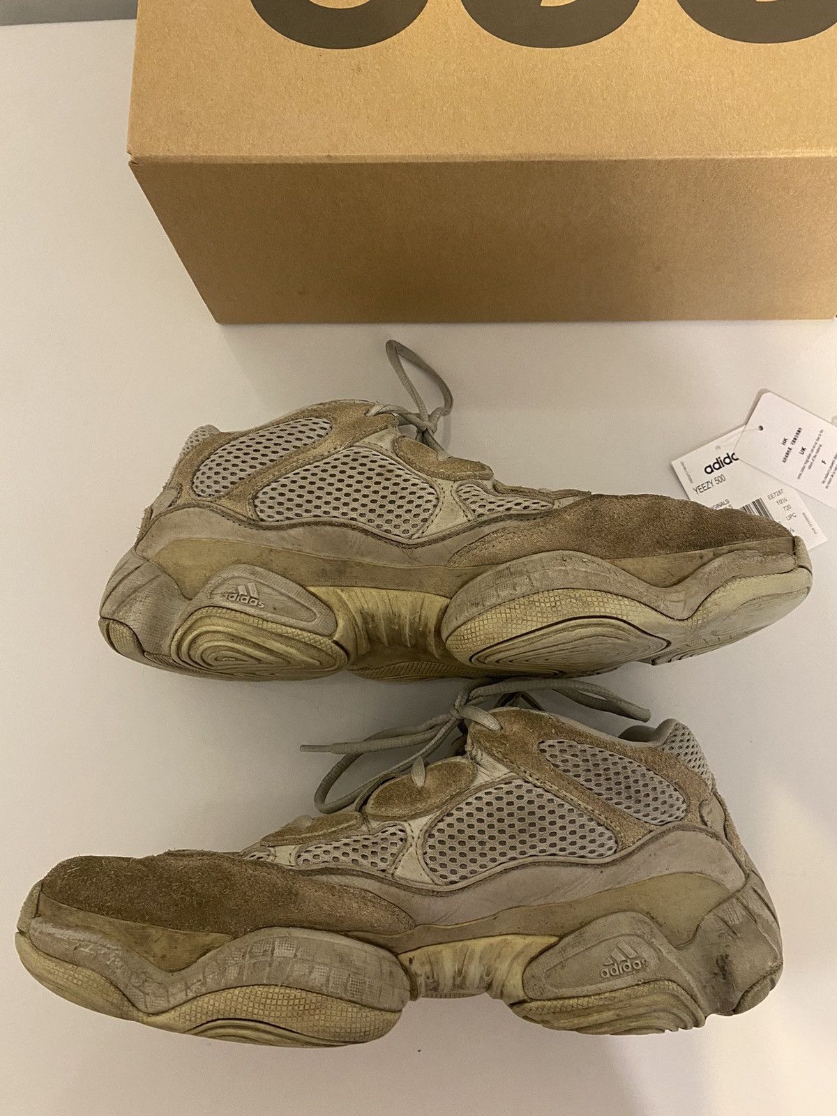 Yeezy Yeezy 500 salt Size US 11 / EU 44 - 5 Thumbnail