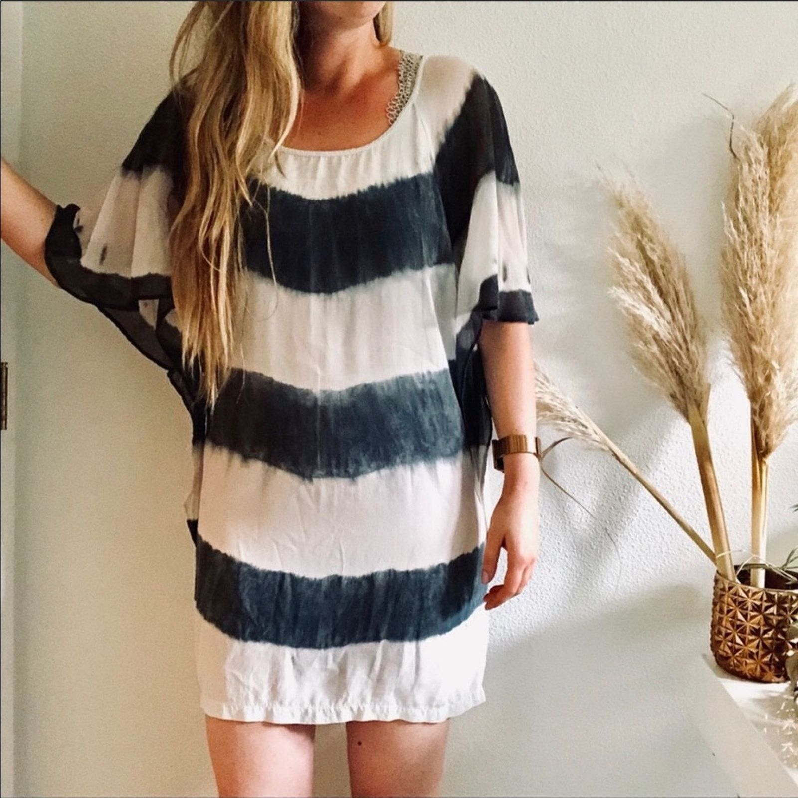Gypsy 05 GYPSY 05 REVOLVE Navy Blue White Silk Dye Stripe Tunic Dress Size S / US 4 / IT 40 - 3 Thumbnail