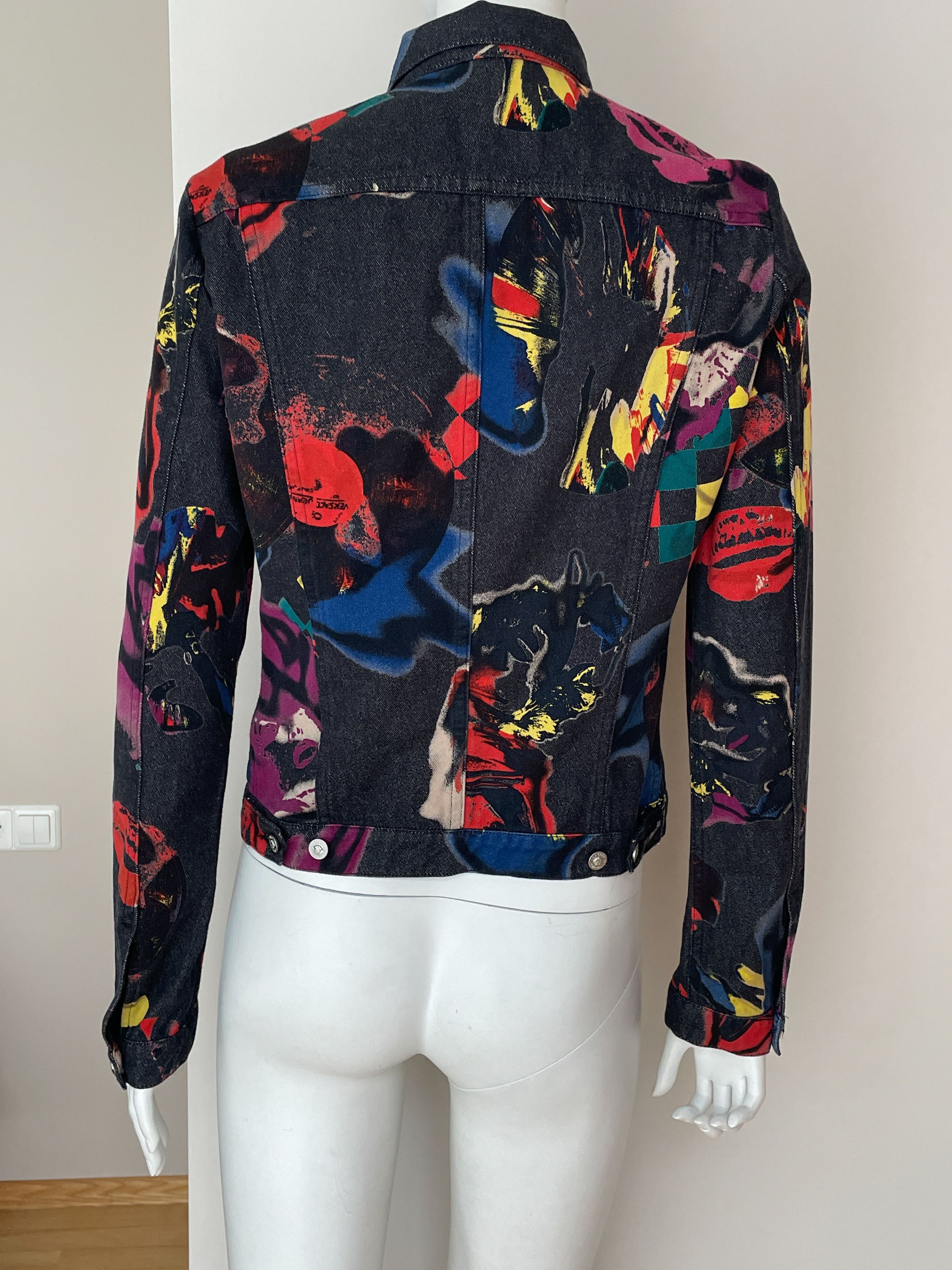 Versace 1990s denim graffiti jacket Size S / US 4 / IT 40 - 4 Thumbnail