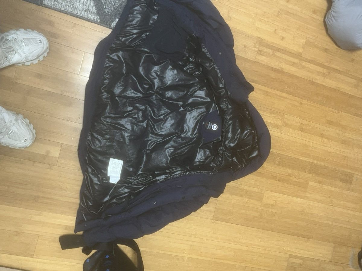 Other Canadian goose winter coat Size US M / EU 48-50 / 2 - 3 Thumbnail