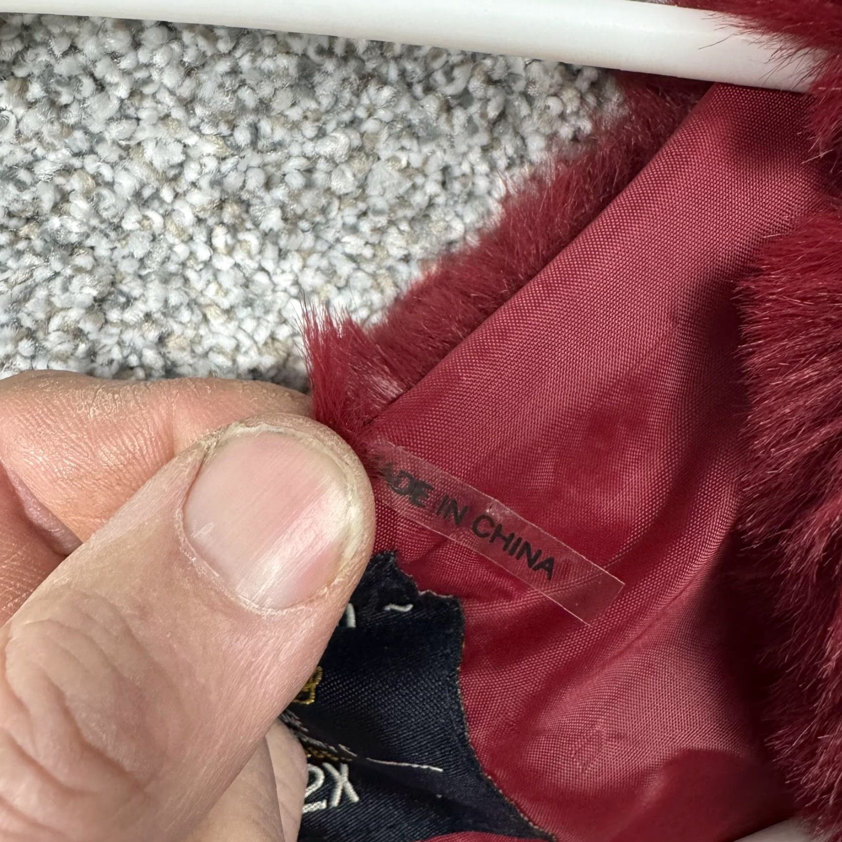 Vintage Cavalini Vest Womens 2X Red Faux Fur Quilted Lined Hook Eye Pockets Cozy Warm Size XXL / US 16-18 / IT 52-54 - 7 Thumbnail