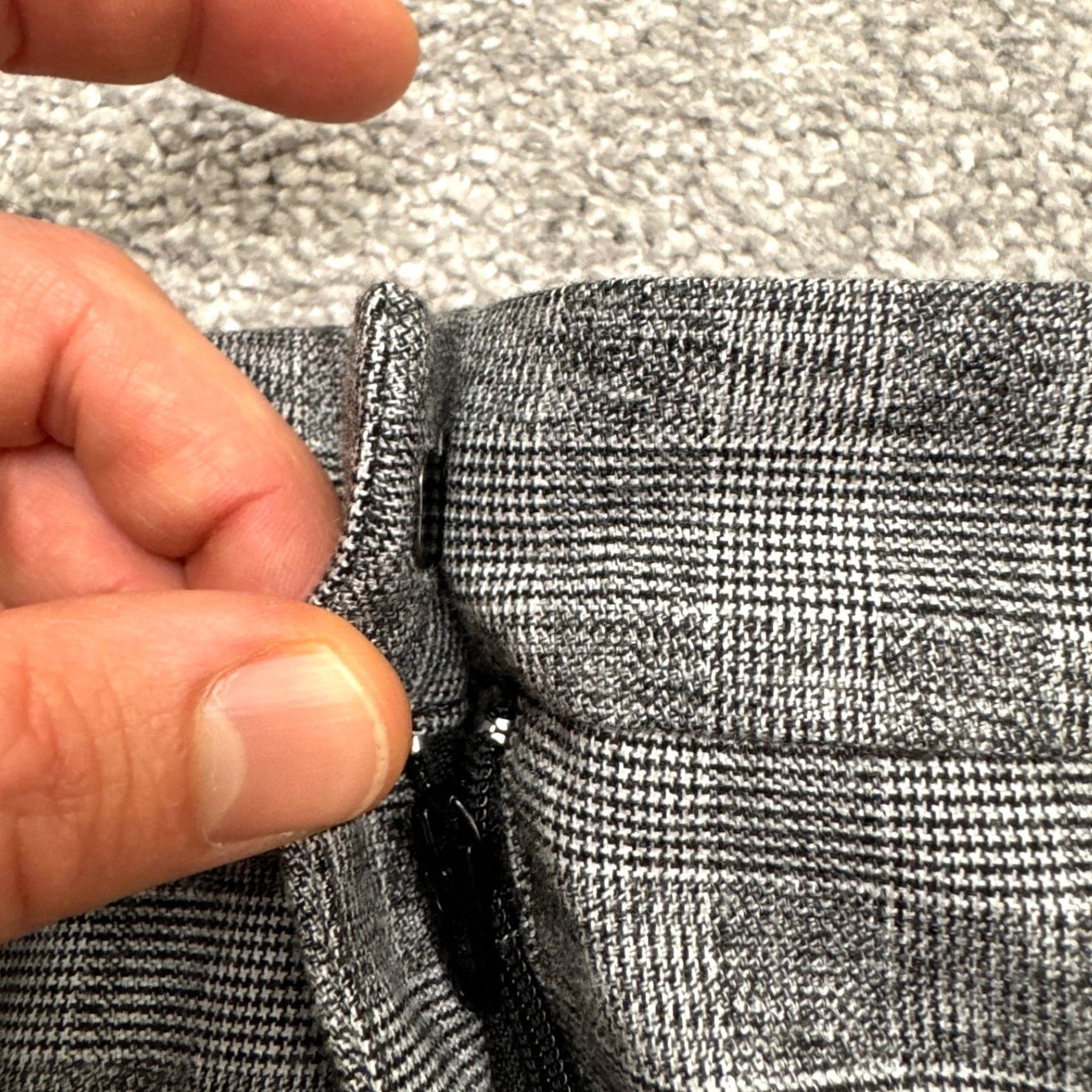 Banana Republic Banana Republic Gray Plaid A-Line Mini Skirt High Rise Stretch NWT Womens 4 Size 27" / US 4 / IT 40 - 3 Thumbnail