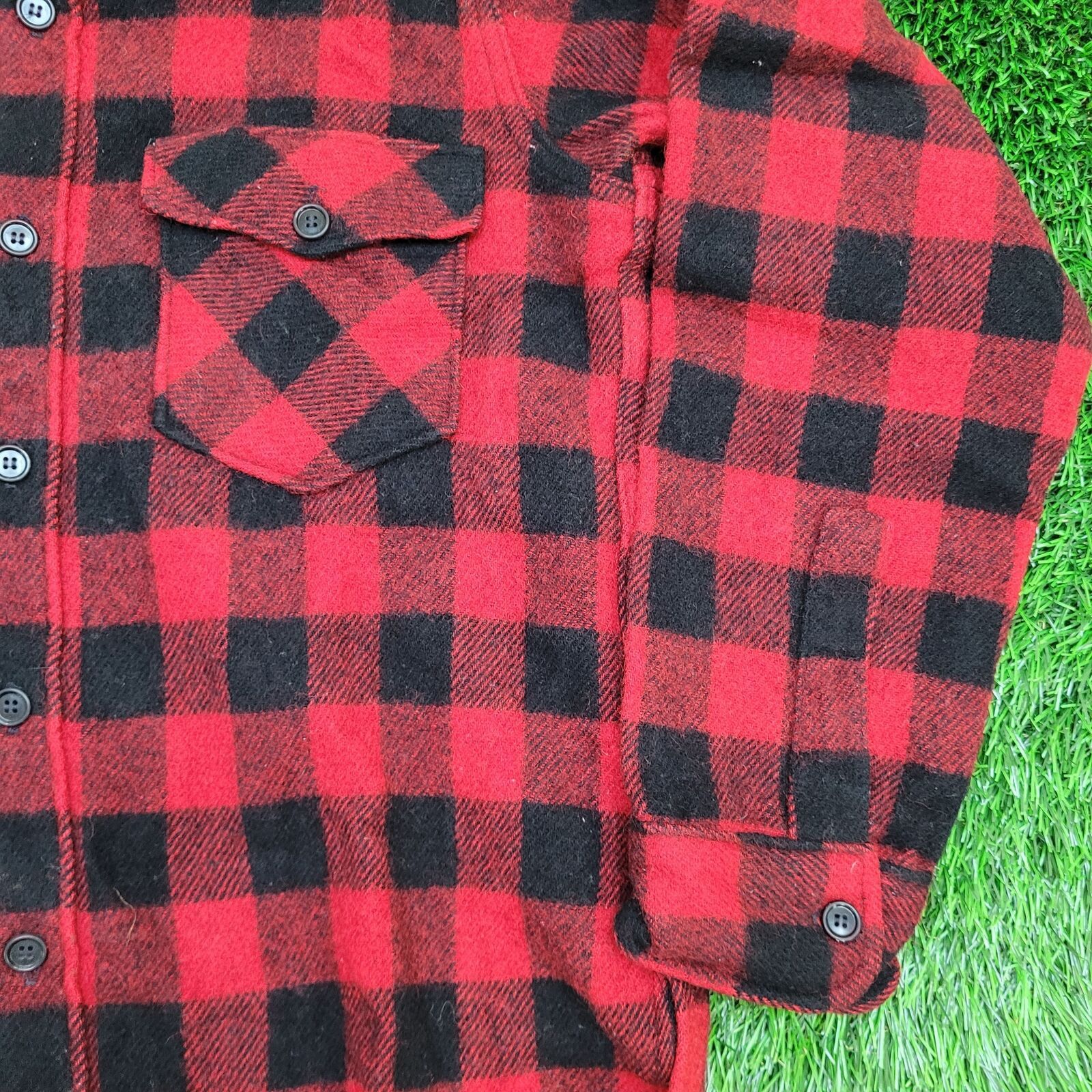 Woolrich Woolen Mills VTG Woolrich Flannel Shirt Medium Buffalo Plaid Wool USA Size US M / EU 48-50 / 2 - 11 Thumbnail