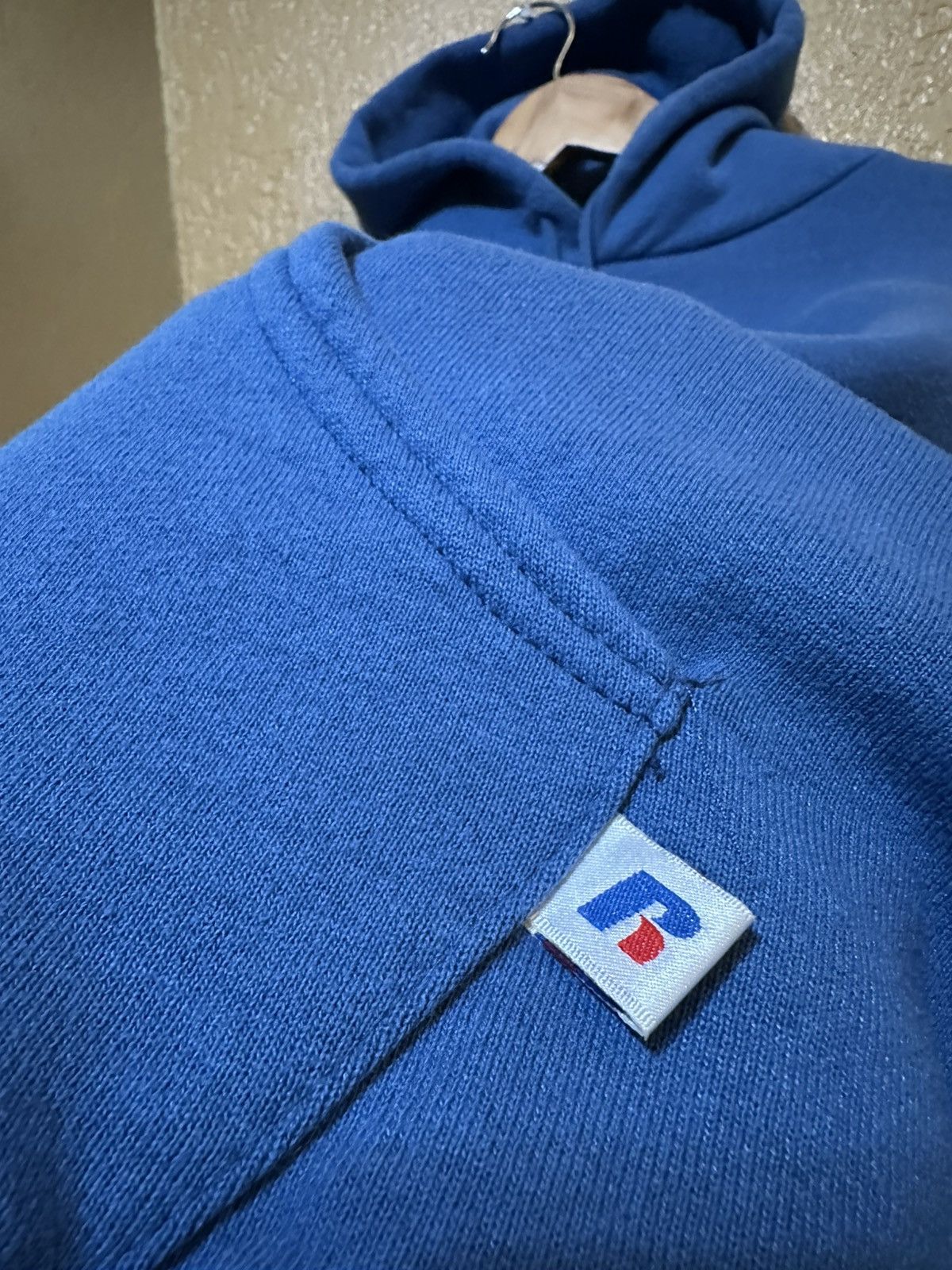 Russell Athletic RARE VINTAGE Russell Athletic BLUE Pullover Hoodie XL Size US XL / EU 56 / 4 - 2 Thumbnail
