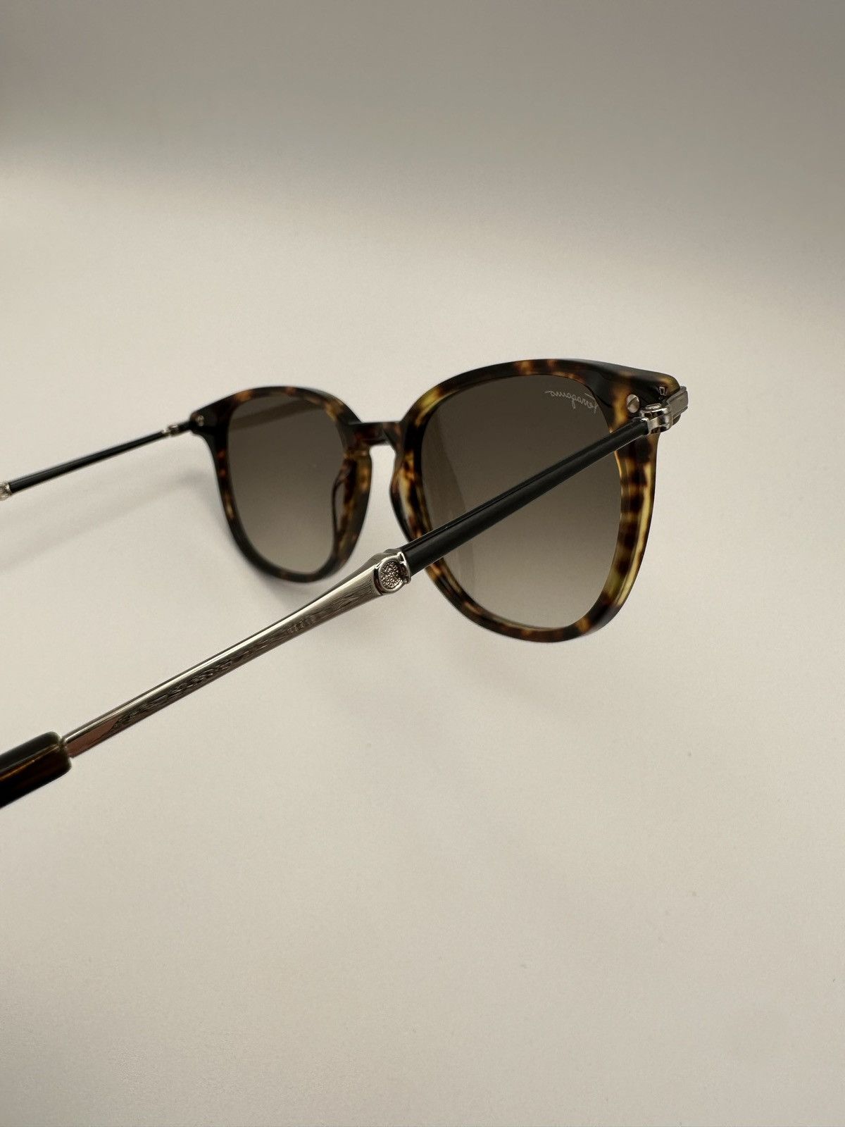 Salvatore Ferragamo Salvatore Ferragamo Acetate Gancini Sunglasses Size ONE SIZE - 6 Thumbnail