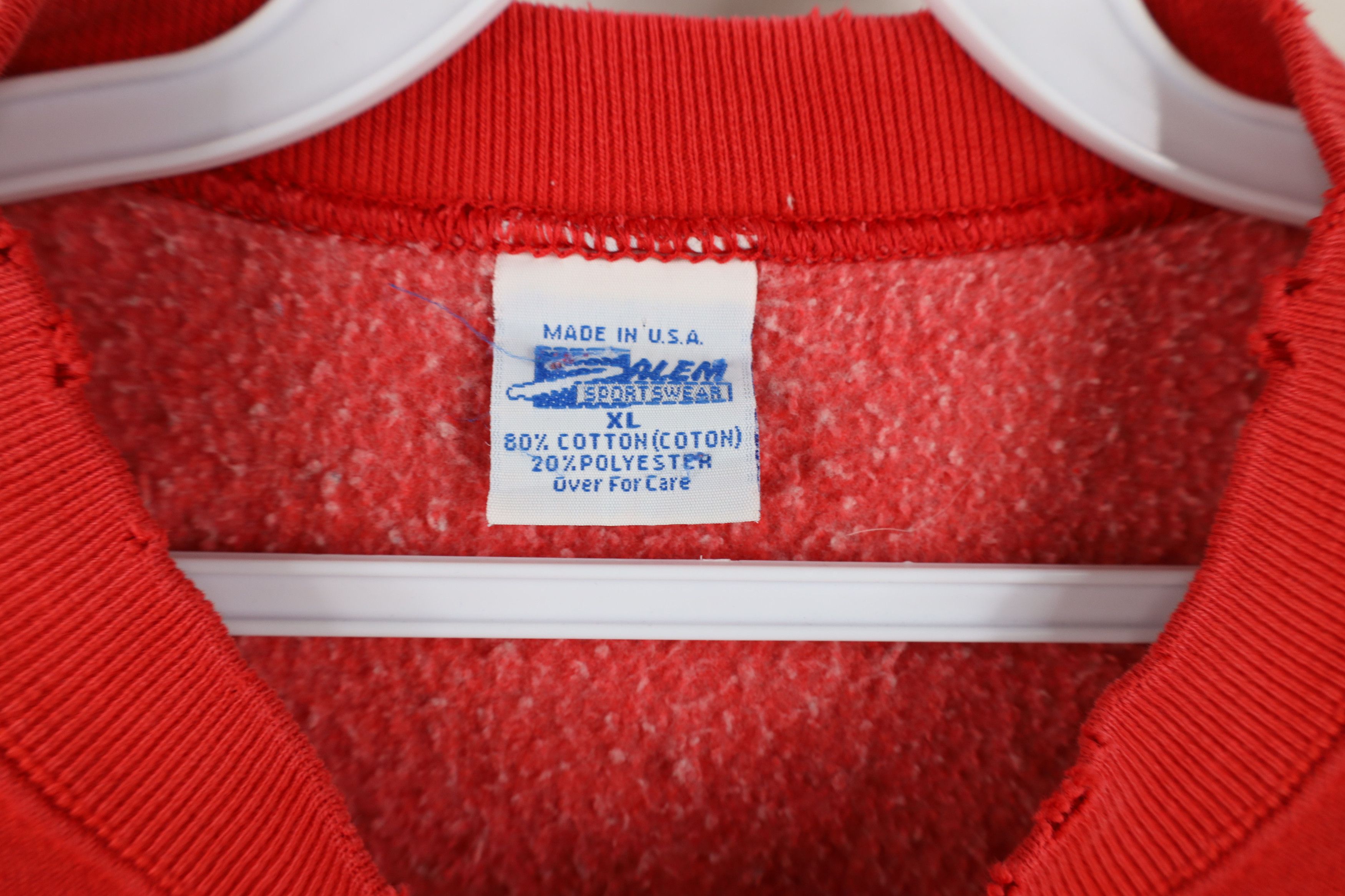 Vintage Vintage 90s Heavy University of Wisconsin Sweatshirt Red USA Size US XL / EU 56 / 4 - 9 Thumbnail