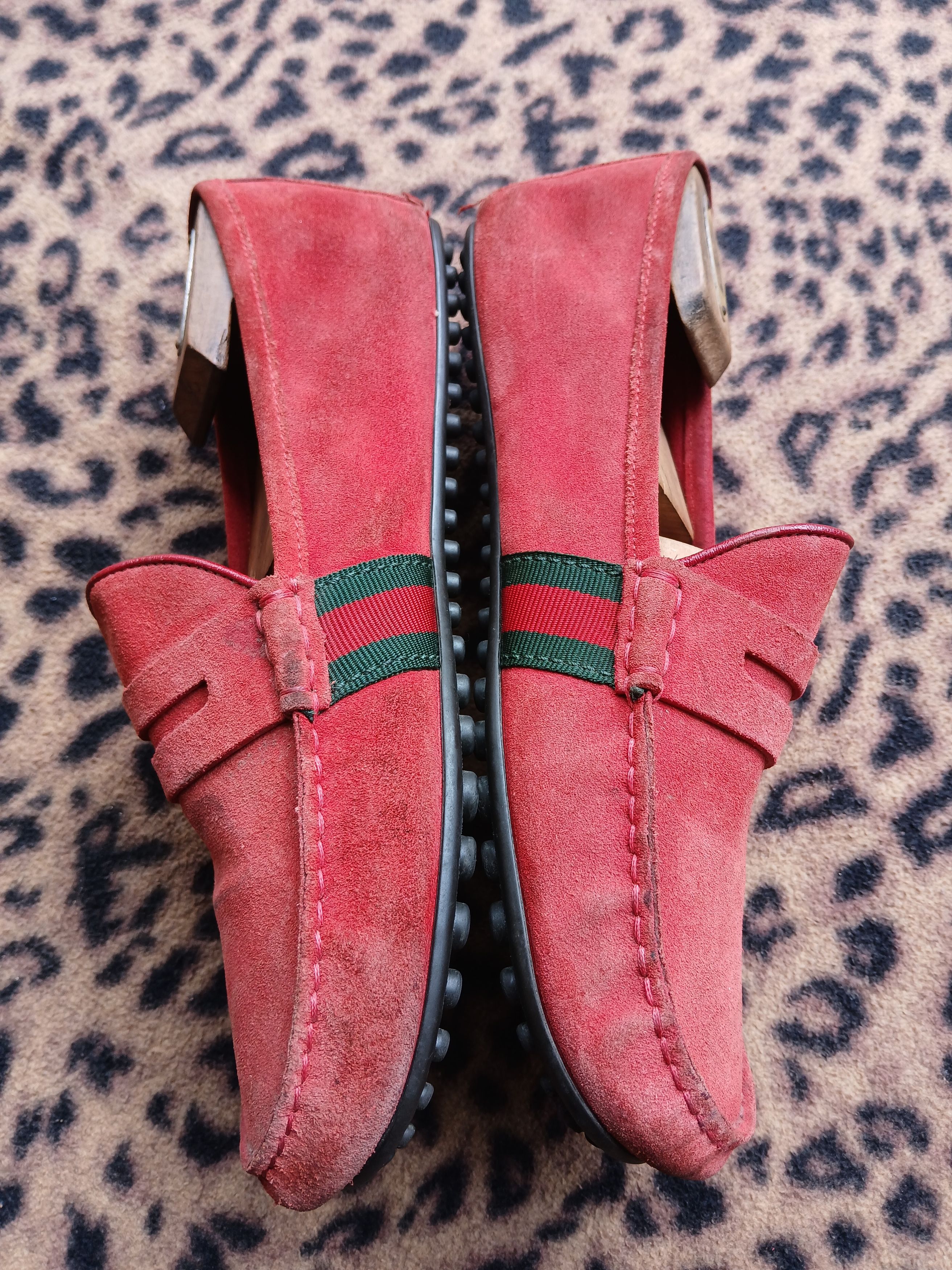 Gucci Gucci Red Suede Web Trim Penny loafer Size US 7 / EU 40 - 2 Thumbnail