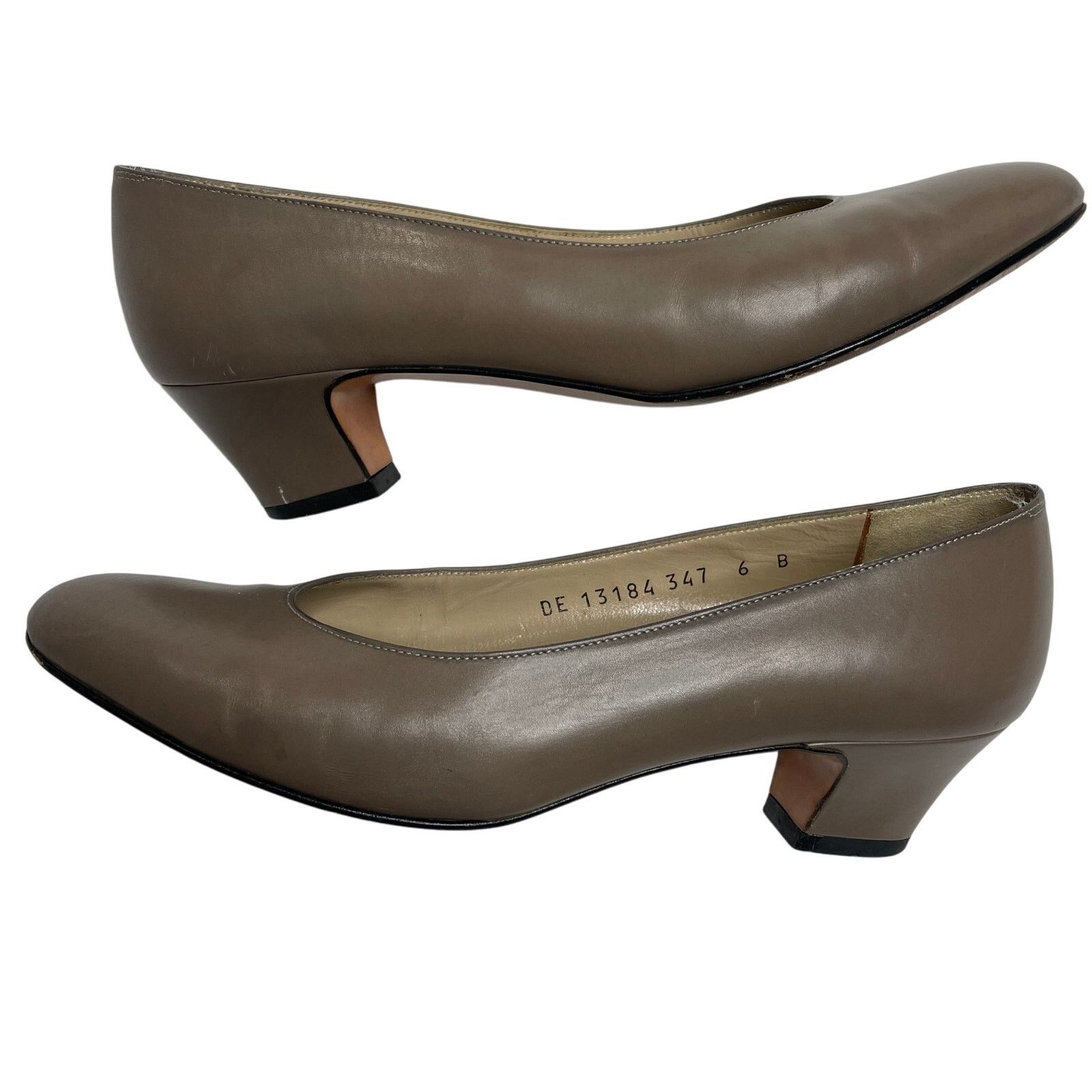 Salvatore Ferragamo Salvatore Ferragamo Leather Pump Heels Size US 6 / IT 36 - 10 Thumbnail