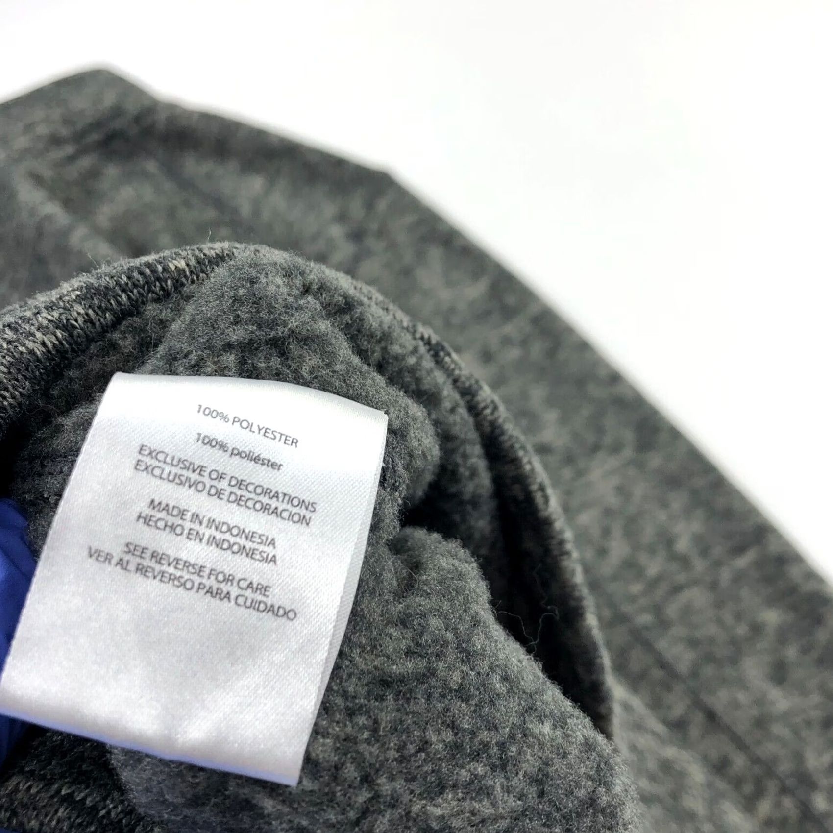 Eddie Bauer Eddie Bauer Sweater V-Neck Pullover 1/4 Zip Fleece MINT Large Gray Mens Regular Knit Style/Seasonal Classic Modern Casual Workwear Size US L / EU 52-54 / 3 - 7 Thumbnail