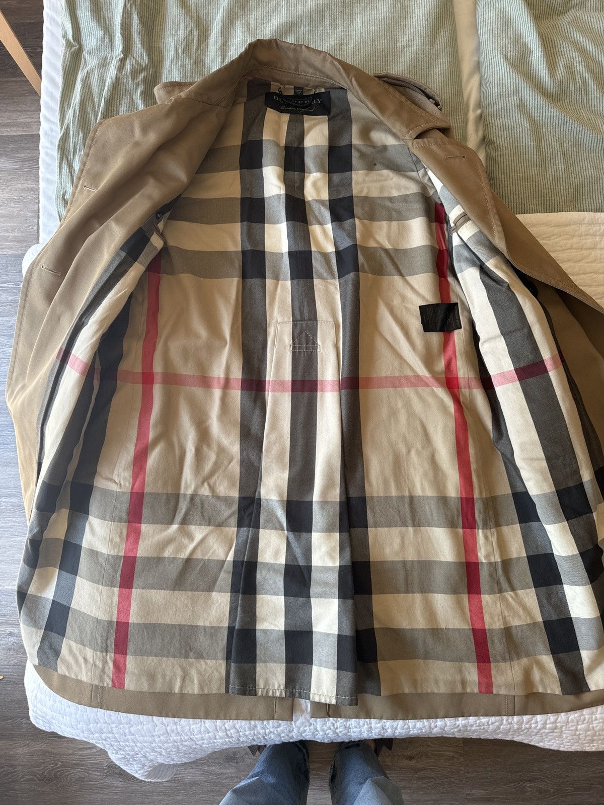 Burberry Burberry Trench Coat Fall 2016 runway Size US M / EU 48-50 / 2 - 3 Thumbnail
