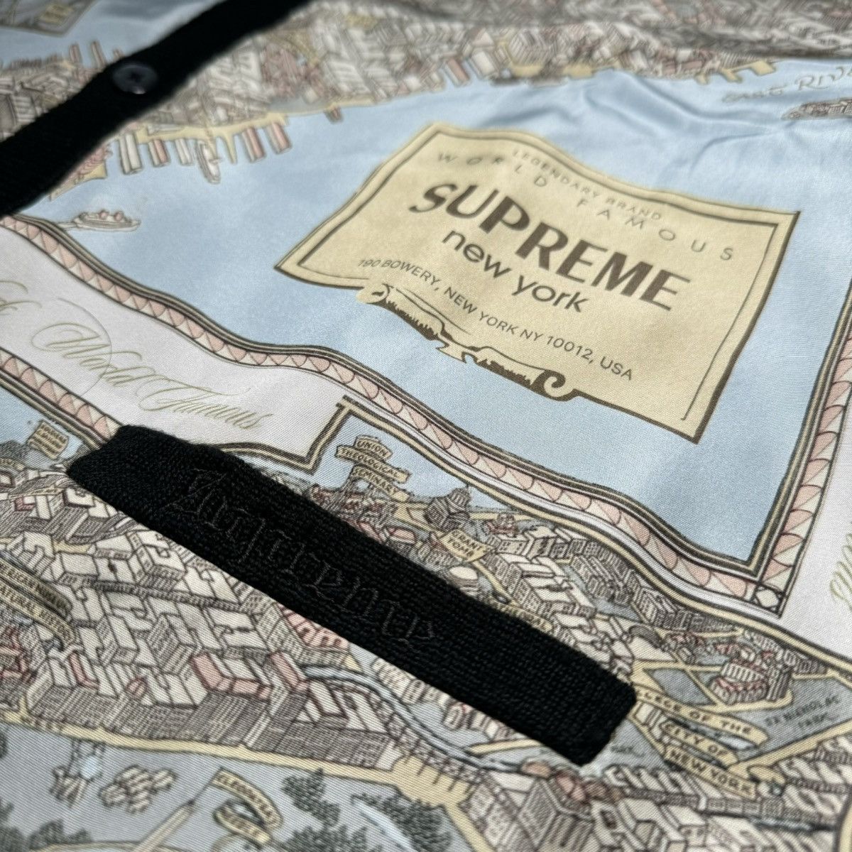 Supreme SUPREME “AW23 SILK MAP CARDIGAN” Size US L / EU 52-54 / 3 - 4 Thumbnail