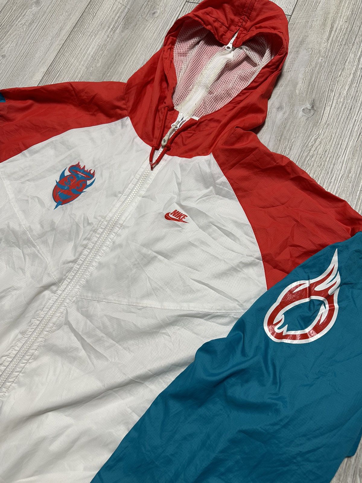 Nike Nike Mascot Split Mens Sportswear Windrunner Jacket Red Blue Size US L / EU 52-54 / 3 - 2 Thumbnail