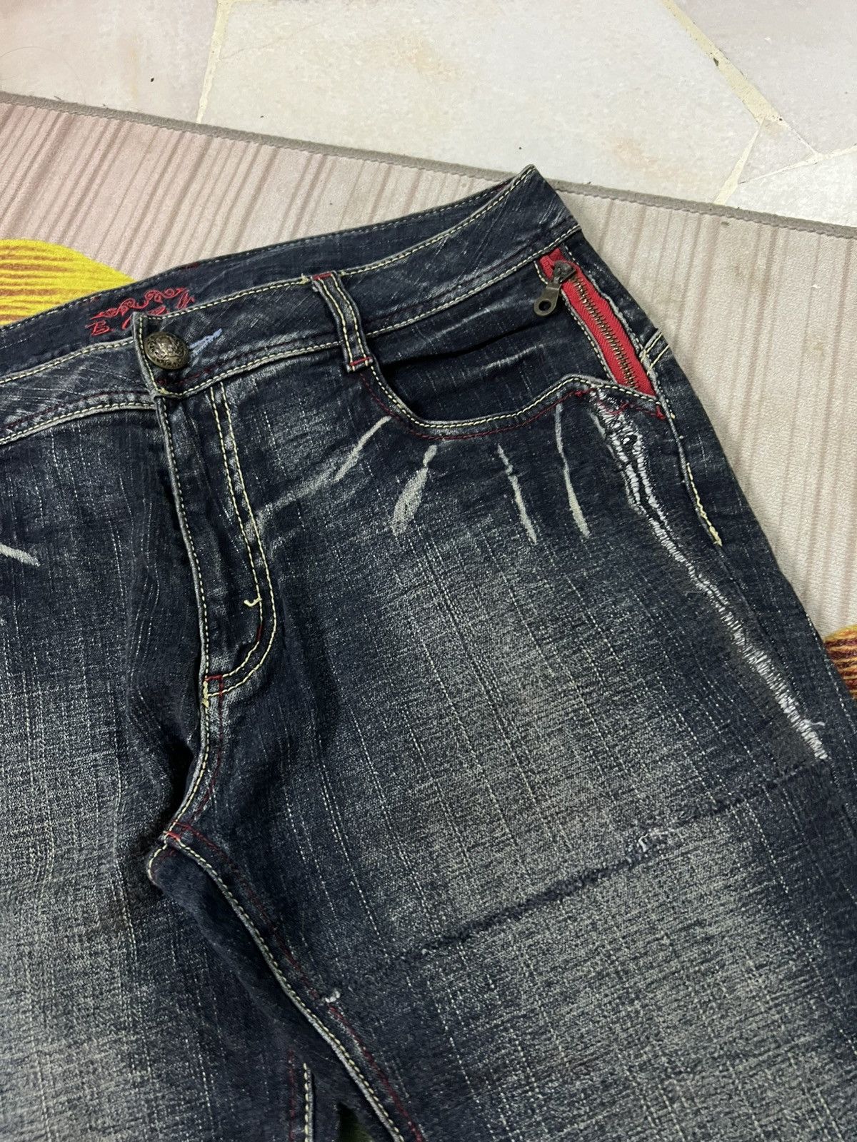 Japanese Brand 💥BCBG SKULL BACKLE BACK FLARE JEAN🔥 Size US 35 - 9 Thumbnail