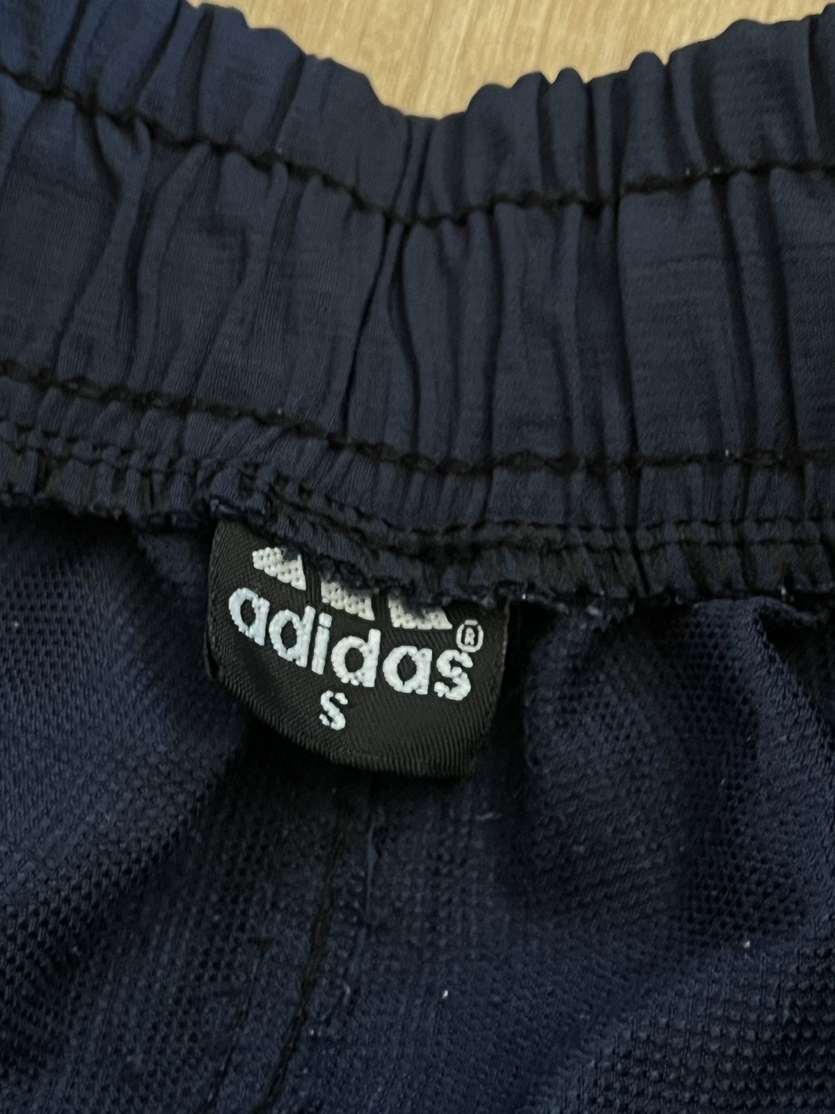 Adidas FENERBAHCE ADIDAS NYLON FIFA AWAY JERSEY 90s 80s Size US 30 / EU 46 - 4 Thumbnail