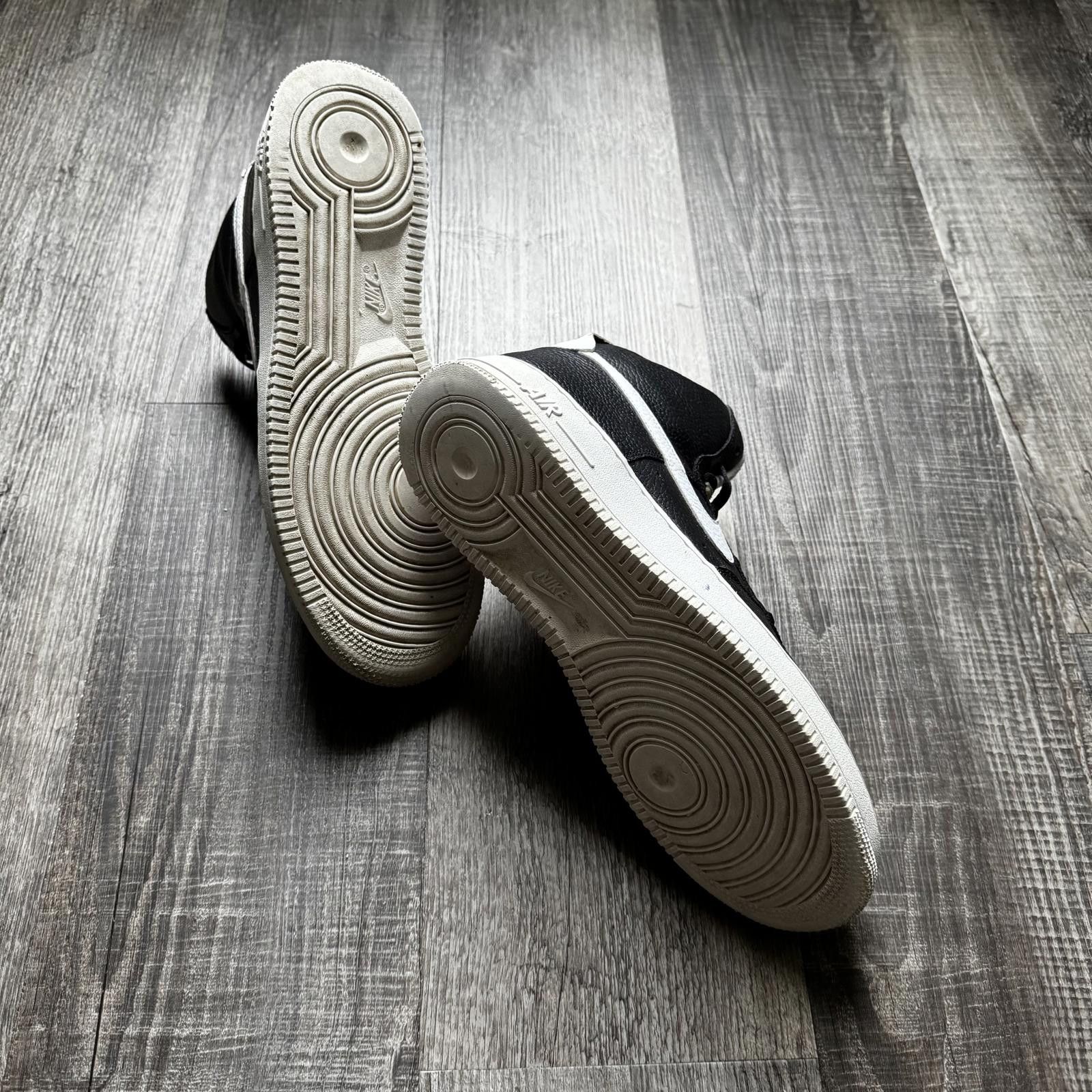 Nike NIKE • Air Force 1 High '07 "Black/White" (12M) Size US 12 / EU 45 - 6 Thumbnail
