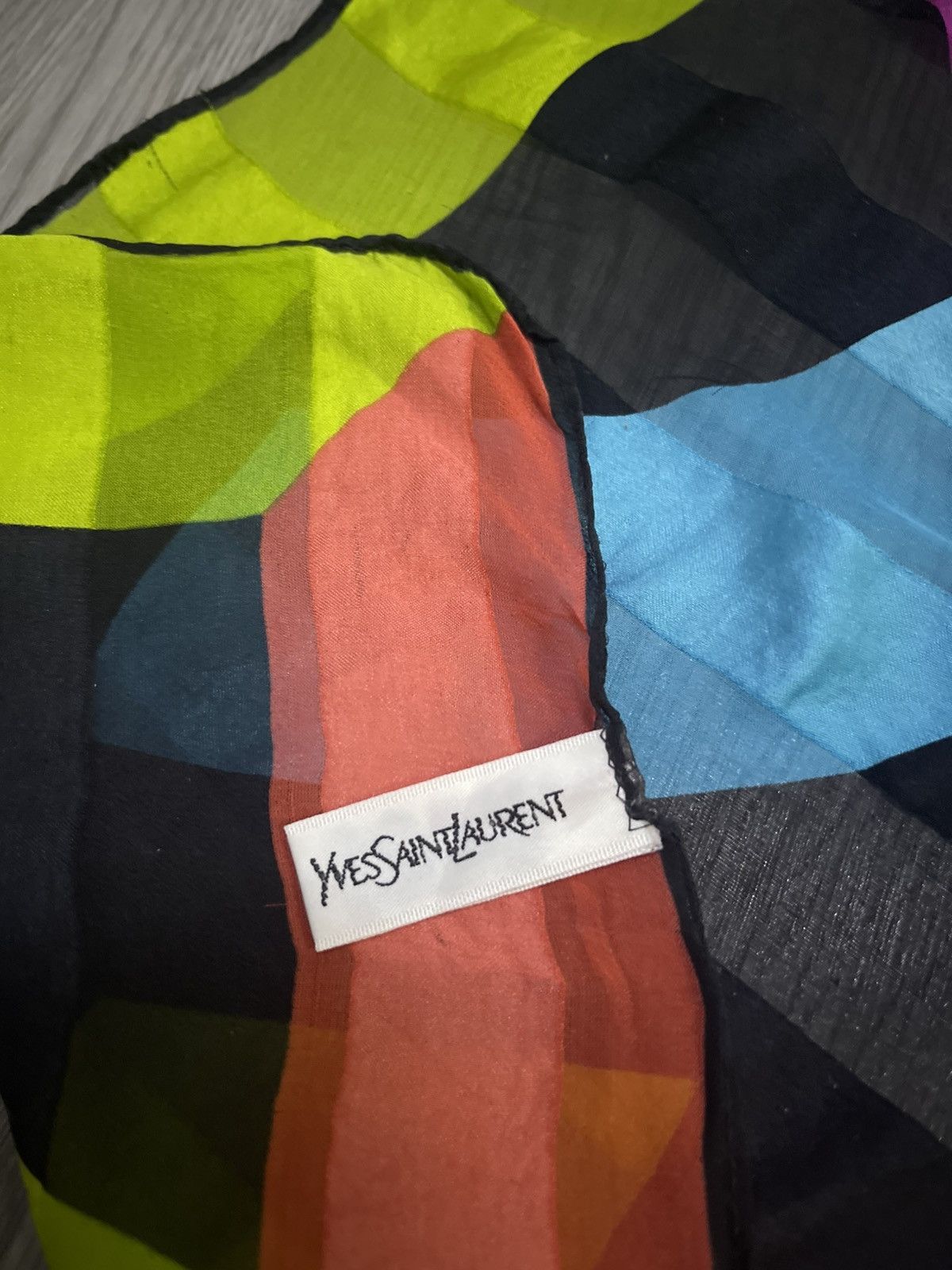 Yves Saint Laurent YSL geometric silk scarves 60cm Size ONE SIZE - 6 Thumbnail
