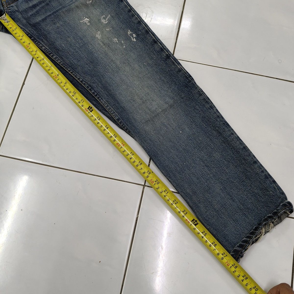 Helmut Lang Vintage Y2K Helmut Lang Paint Splatter Classic Cut Jeans Size US 29 - 18 Thumbnail