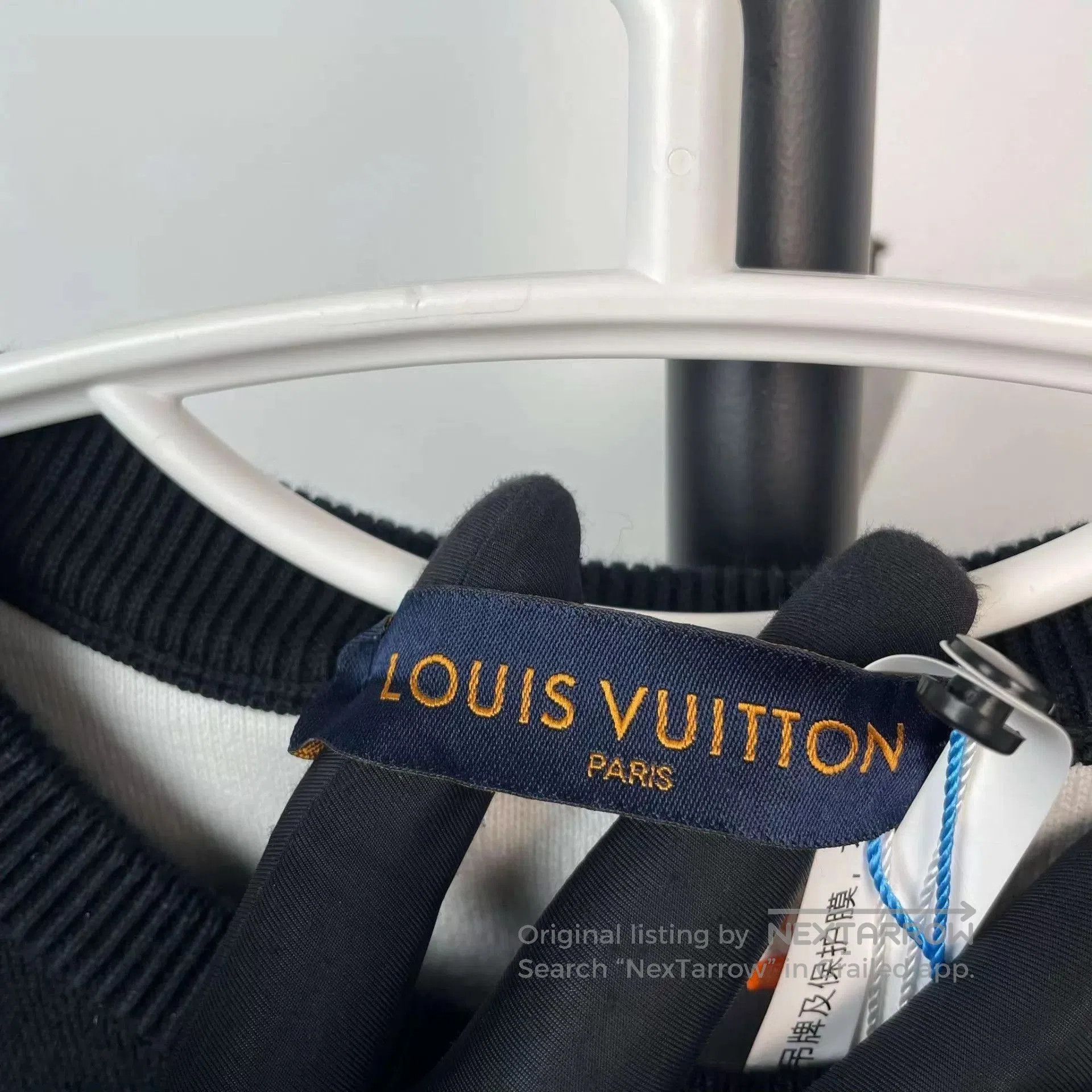 Louis Vuitton Black Gradient Pattern Long Sleeve Sweater. Size US M / EU 48-50 / 2 - 4 Thumbnail