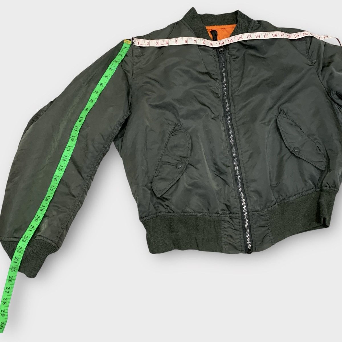 Alpha Industries VINTAGE USAF MA 1 FLIGHT BOMBER JACKET REVERSIBLE MILITARY Size US M / EU 48-50 / 2 - 8 Thumbnail