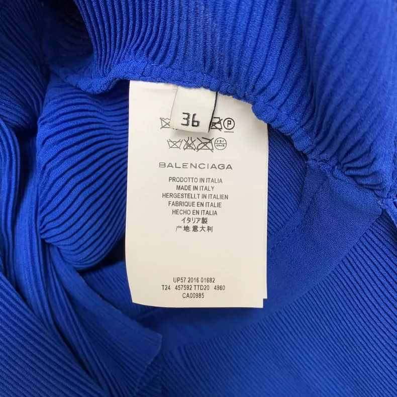 Balenciaga Balenciaga size 36 Blue Pleated Top/Size 36 Size XS / US 0-2 / IT 36-38 - 4 Thumbnail