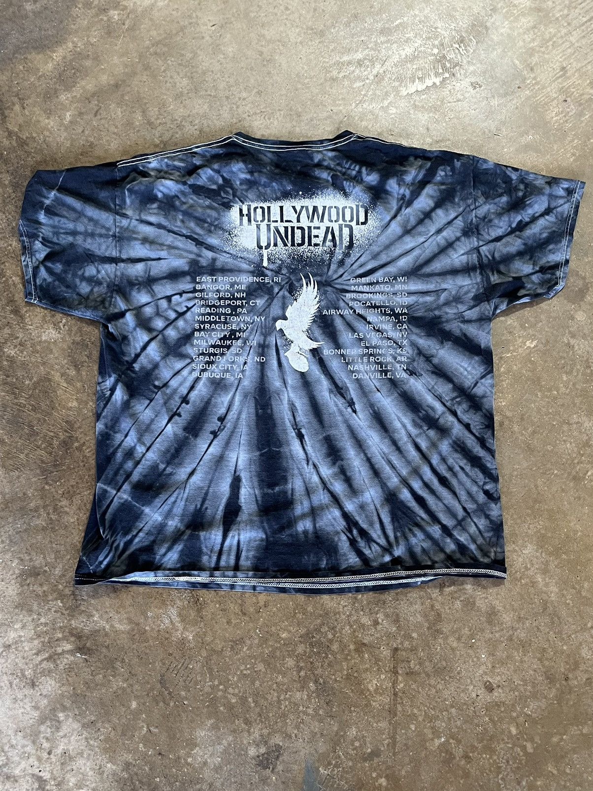 Band Tees Hollywood Undead Tie Dye Tee Size US XXL / EU 58 / 5 - 3 Thumbnail