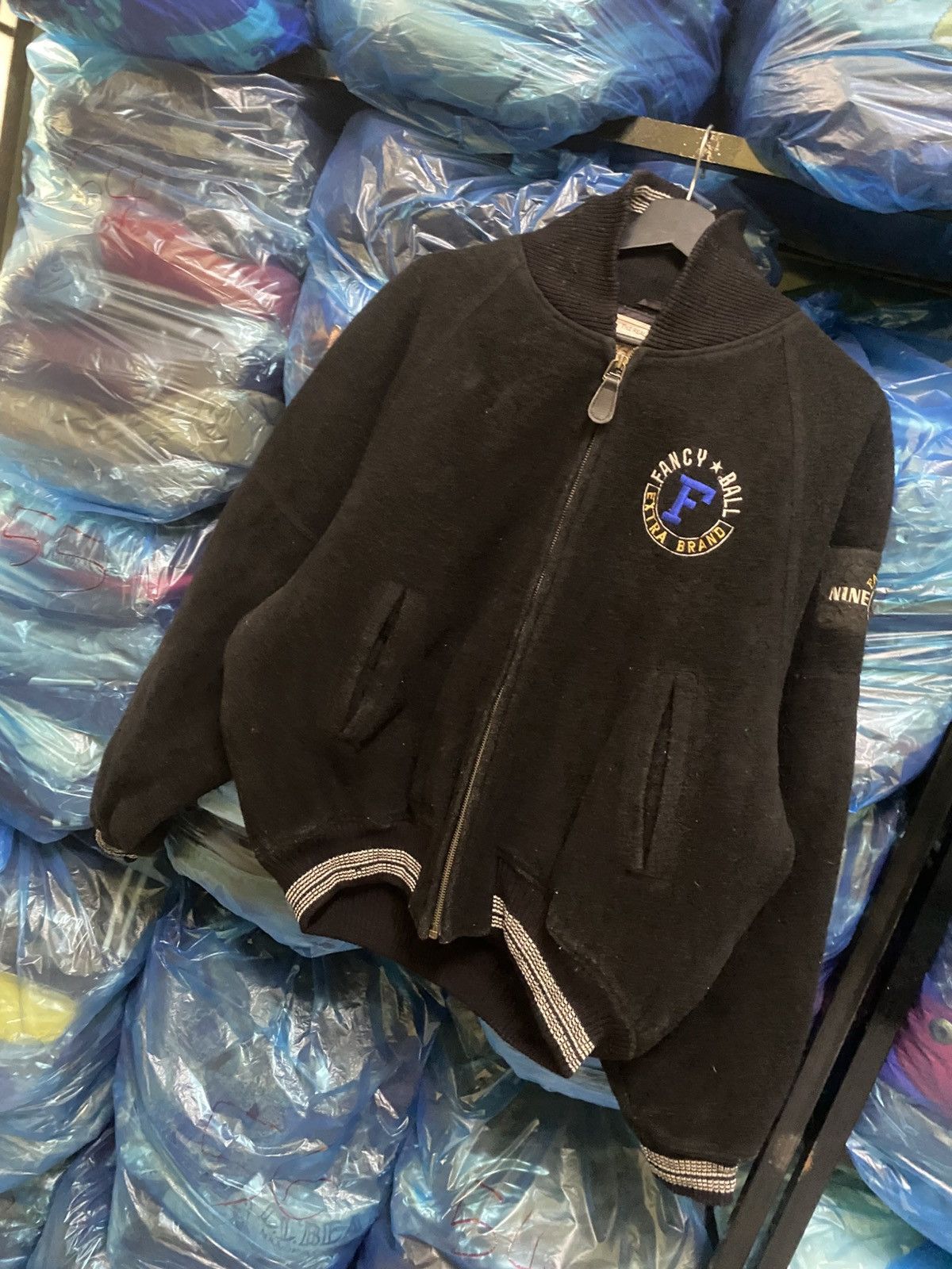 Vintage Vintage Fancy Ball Aviators Varsity Bomber Jacket Black Size US L / EU 52-54 / 3 - 3 Thumbnail