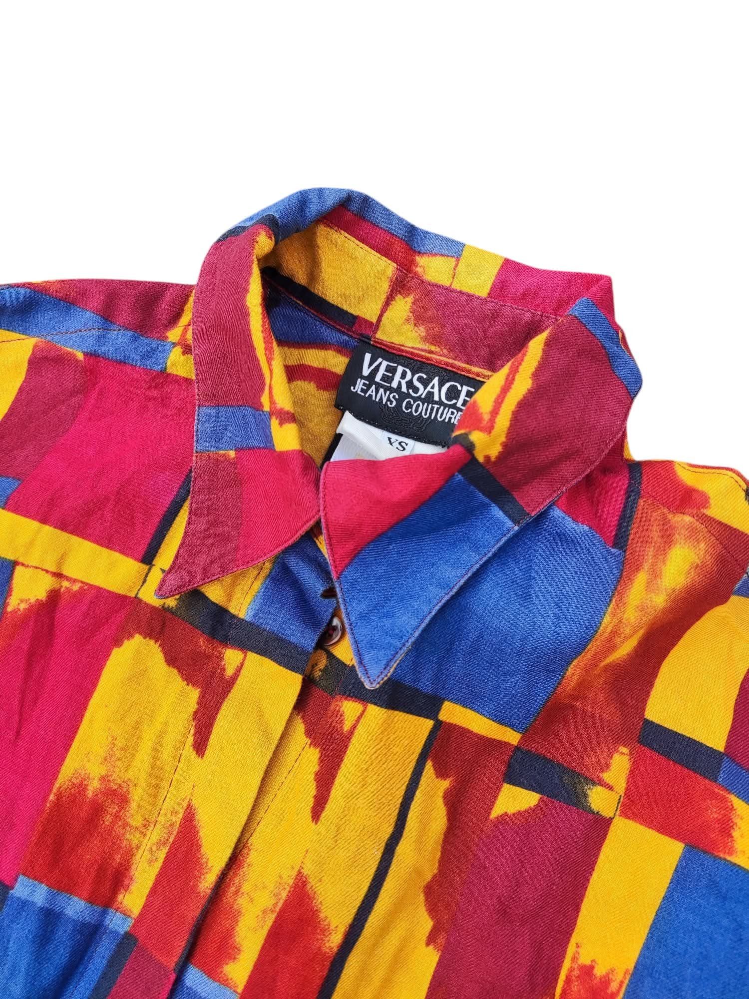 Versace Versace Jeans Couture vintage Shirt Size M Size US XXS / EU 40 - 2 Thumbnail