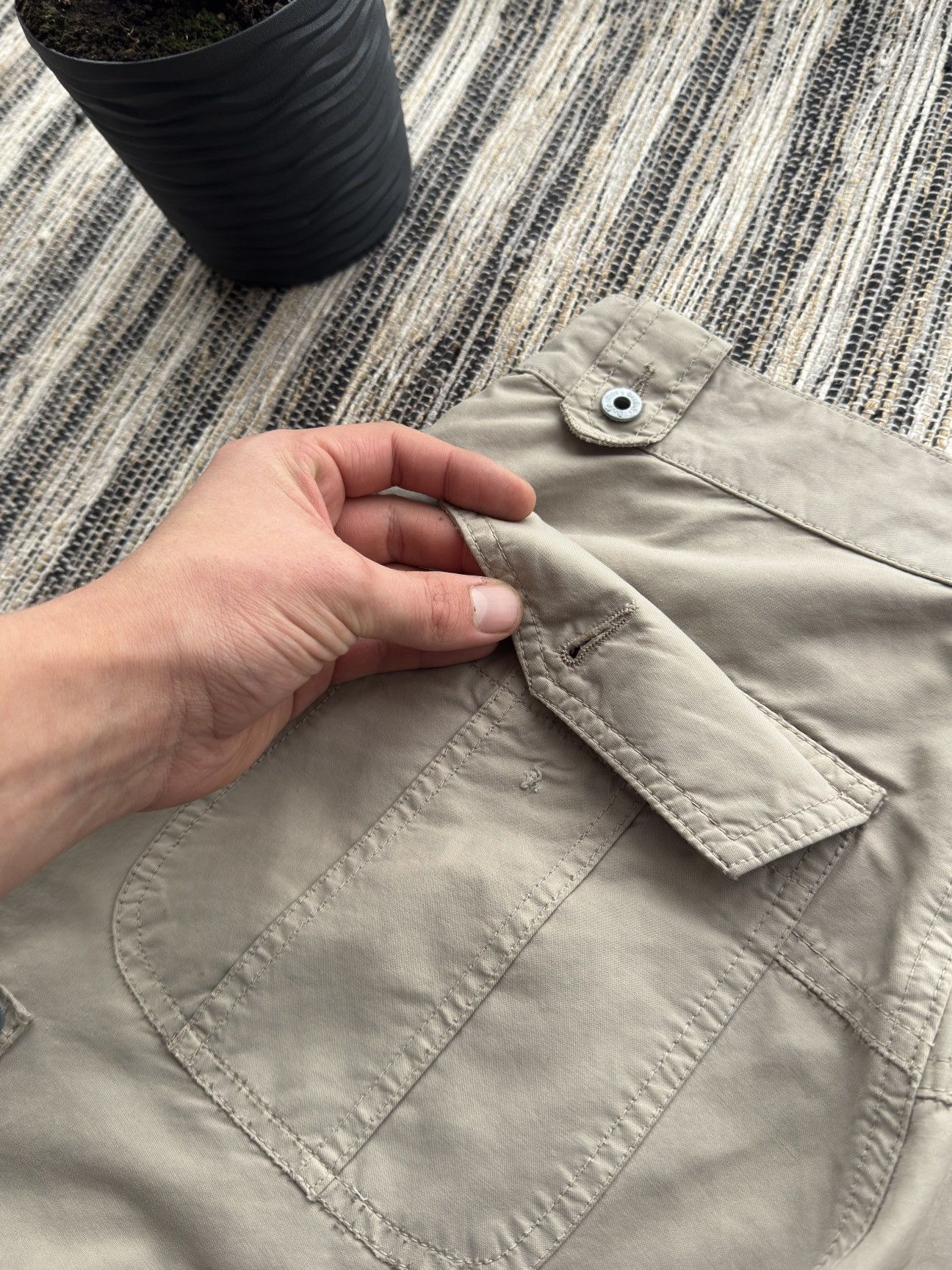 Dolce & Gabbana Vintage Dolce&Gabbana Multi pocket Cargo Y2K Beige Pants Men Size US 32 / EU 48 - 21 Thumbnail