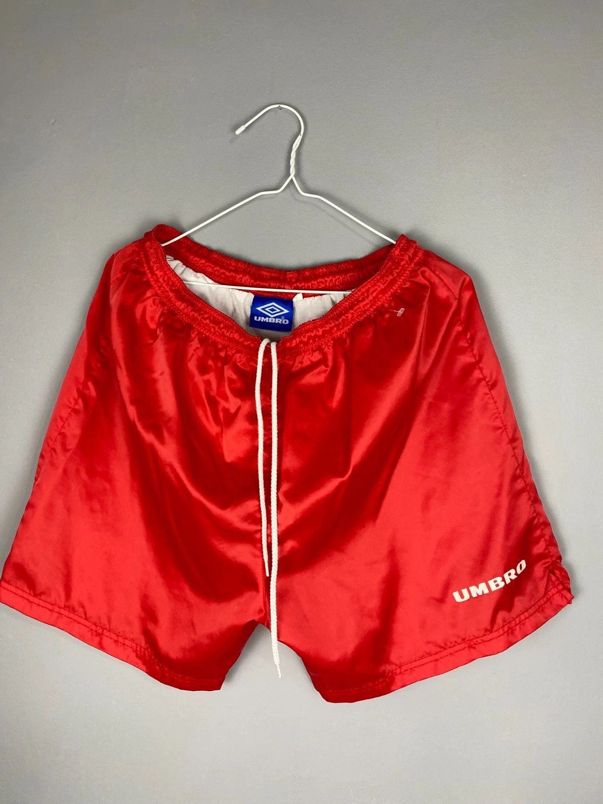 Umbro Umbro Red Vintage Soccer Size US 32 / EU 48 - 1 Thumbnail