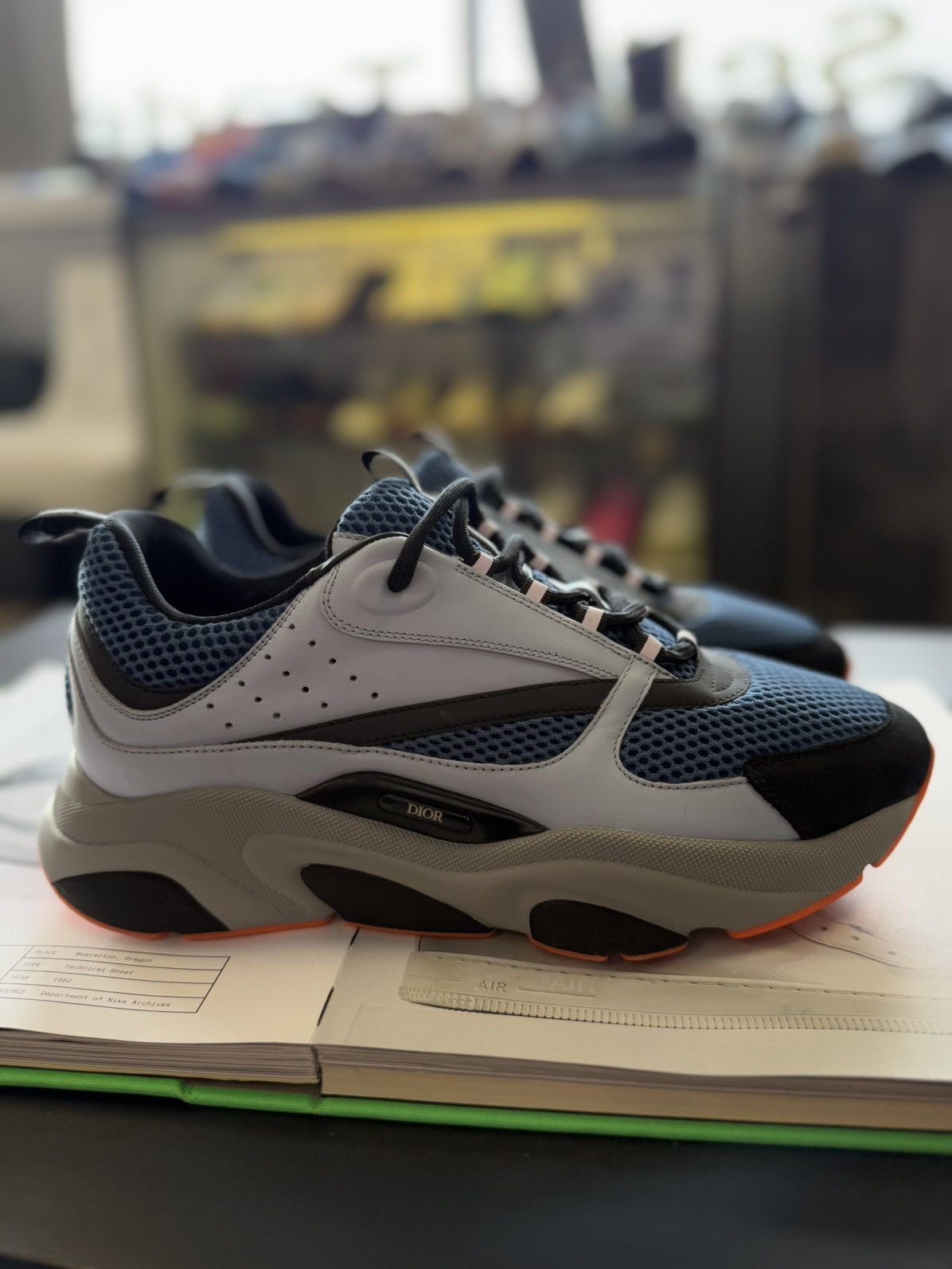 Dior Dior B22 Blue Orange Sneaker Size 44EU/11US Size US 11 / EU 44 - 1 Thumbnail