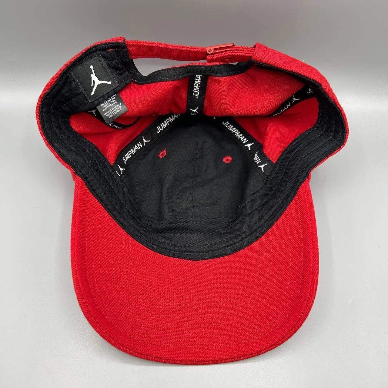 Jordan Brand Air Jordan Hat Men Red Embroidered Logo Strap Back Cap Size ONE SIZE - 2 Thumbnail