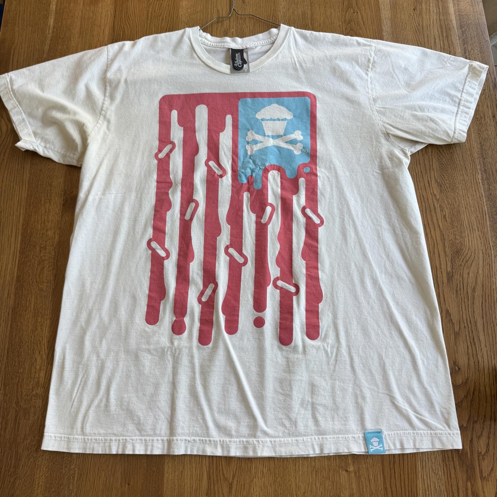 Johnny Cupcakes Johnny Cupcakes American Flag Vintage Shirt Size XL Vault Size US XL / EU 56 / 4 - 1 Thumbnail