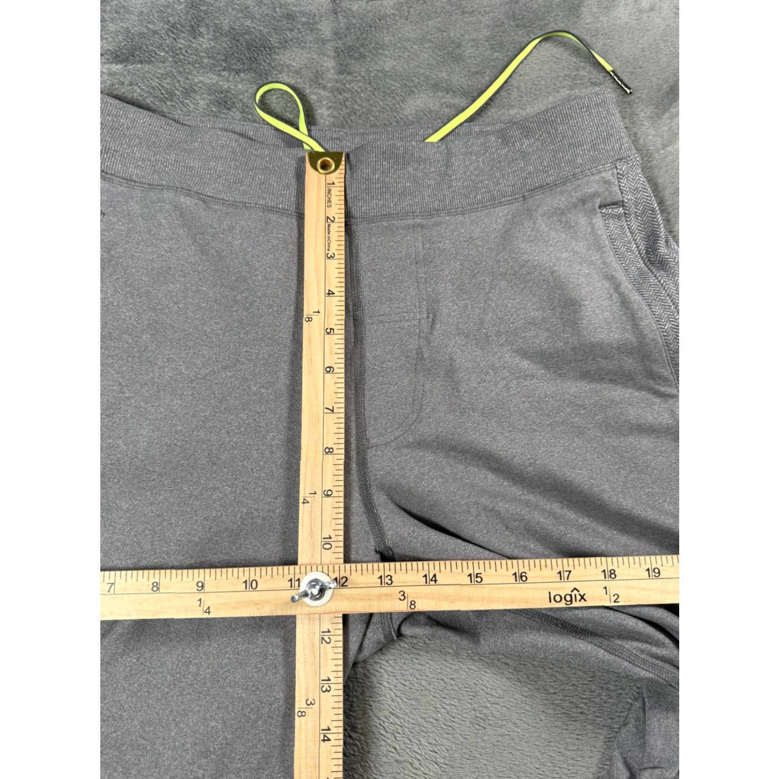 LULULEMON Men's Medium Gray Yoga Pants Wide Leg Drawstring Herringbone Activewear