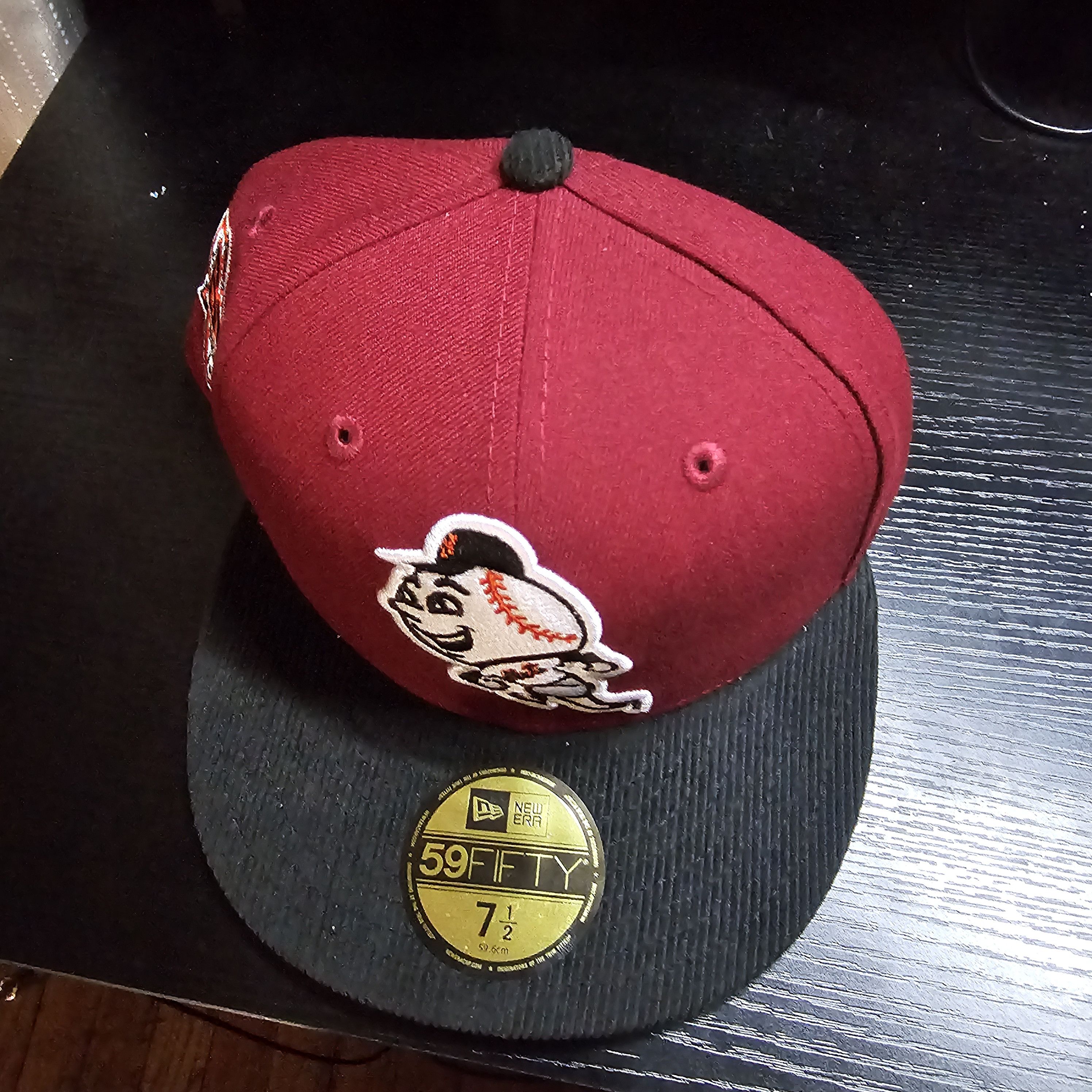 New Era Mr Met Burgundy Corduroy brim Size ONE SIZE - 3 Thumbnail