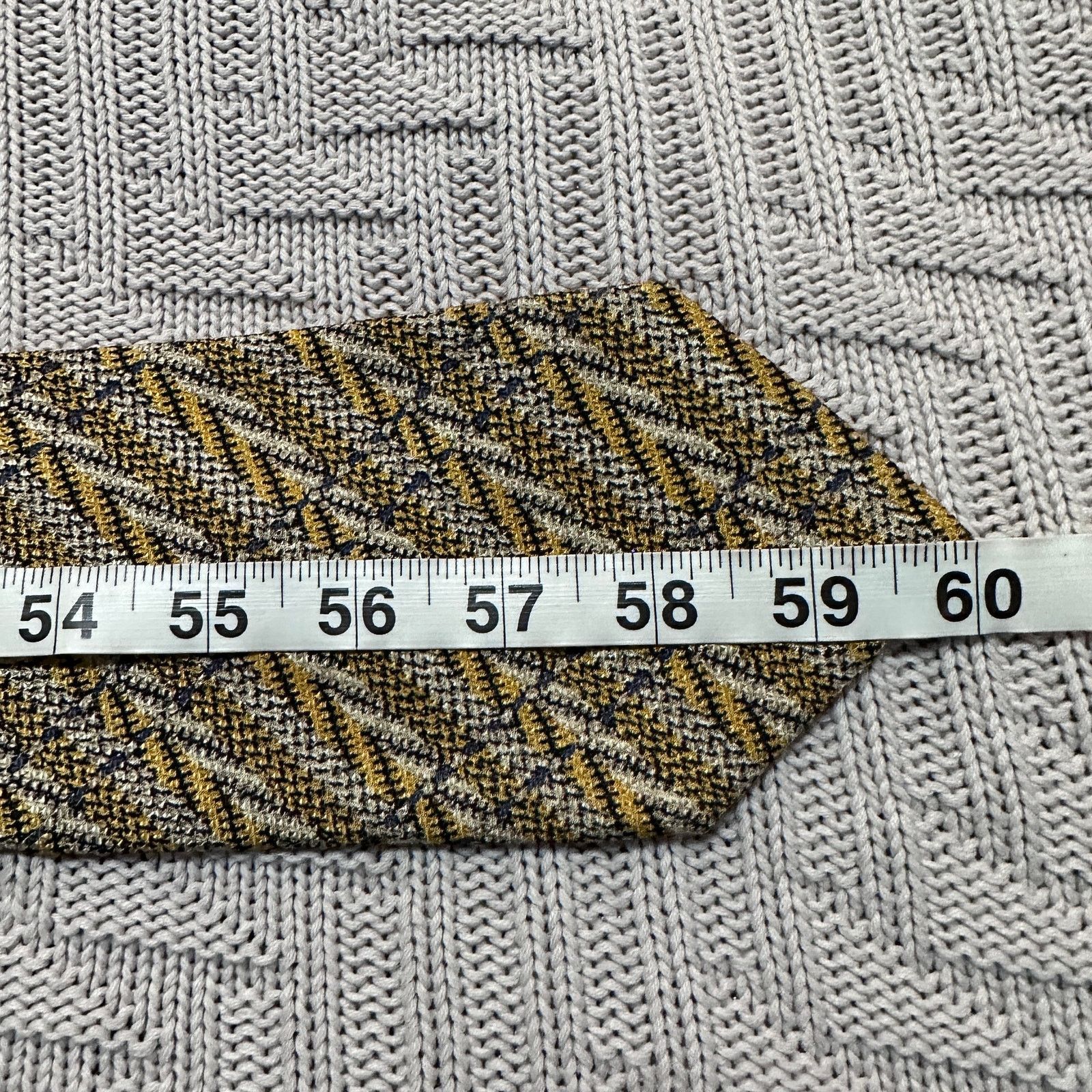 Ermenegildo Zegna Ermenegildo Zegna gold chevron striped knit silk tie Size ONE SIZE - 4 Thumbnail