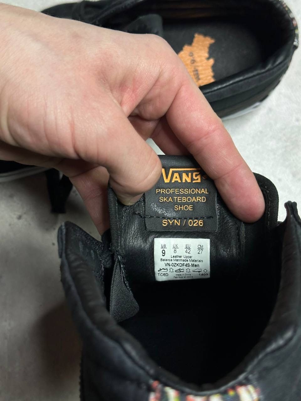 Vans Vans Syndicate Sk8-Mid Pro Civilist Flaschen Black Shoes Size US 9 / EU 42 - 8 Thumbnail