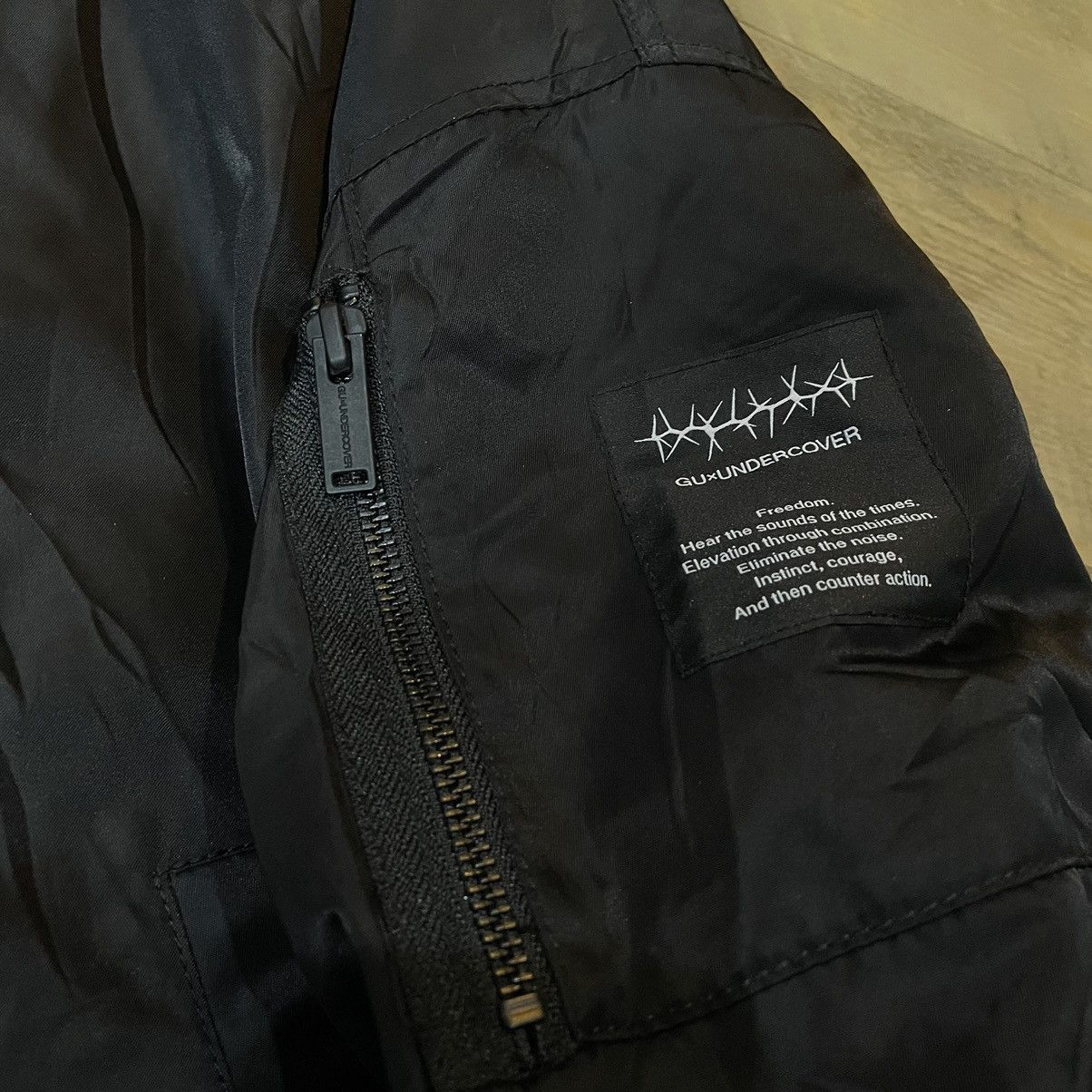 GU × Undercover Undercover x GU bomber jacket Size US S / EU 44-46 / 1 - 3 Thumbnail