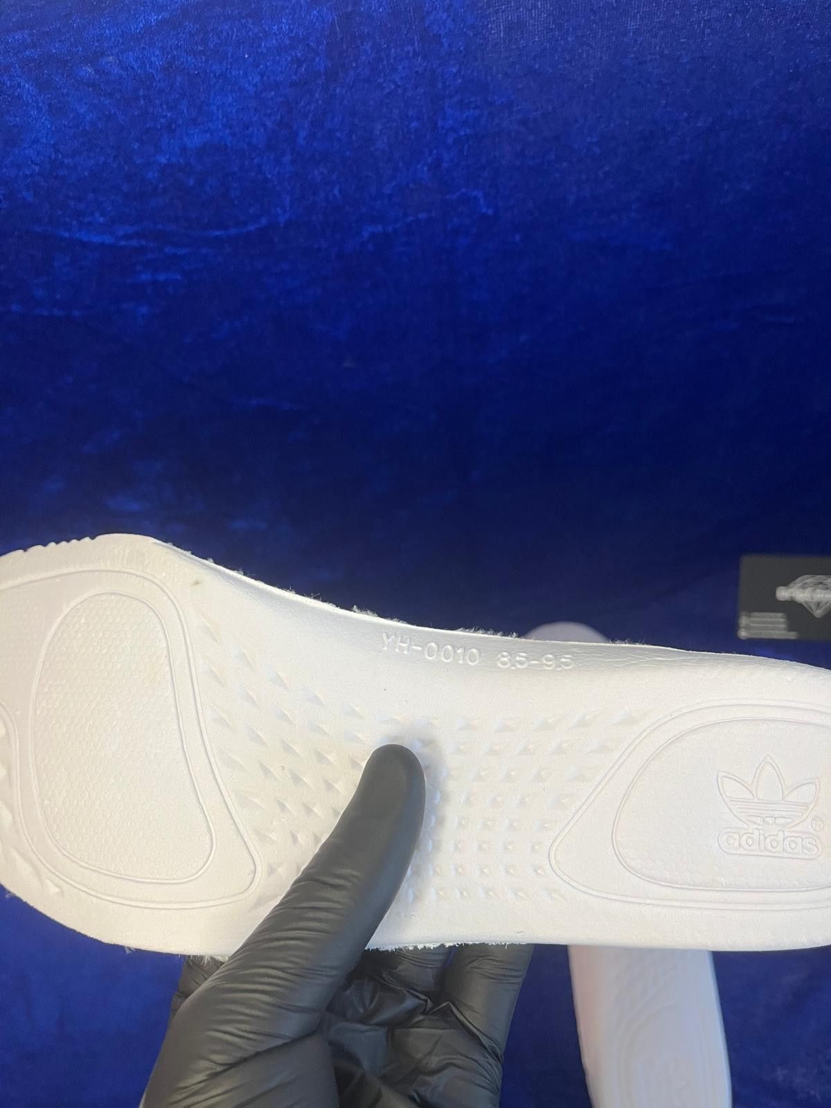 Adidas × Kanye West Adidas Yeezy Boost 350 V2 Natural 44 Size US 11 / EU 44 - 9 Thumbnail
