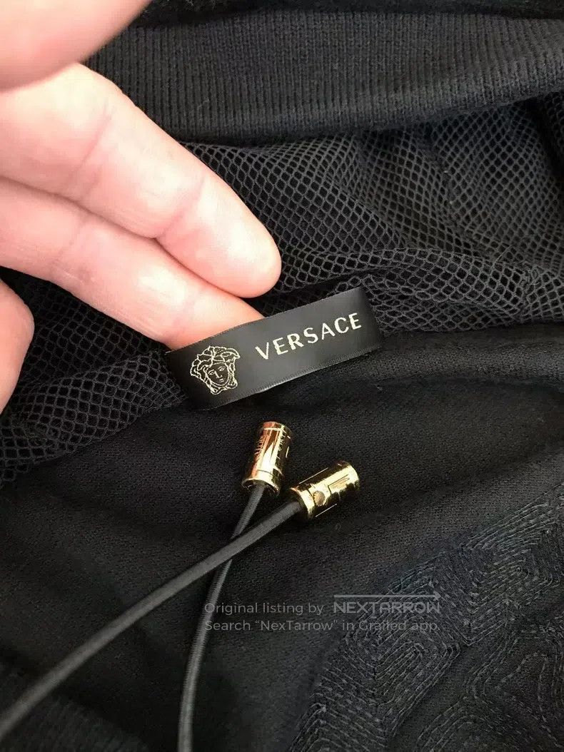 Versace Versace Black velvet Medusa sweatshirt jacket Size US XXL / EU 58 / 5 - 6 Thumbnail