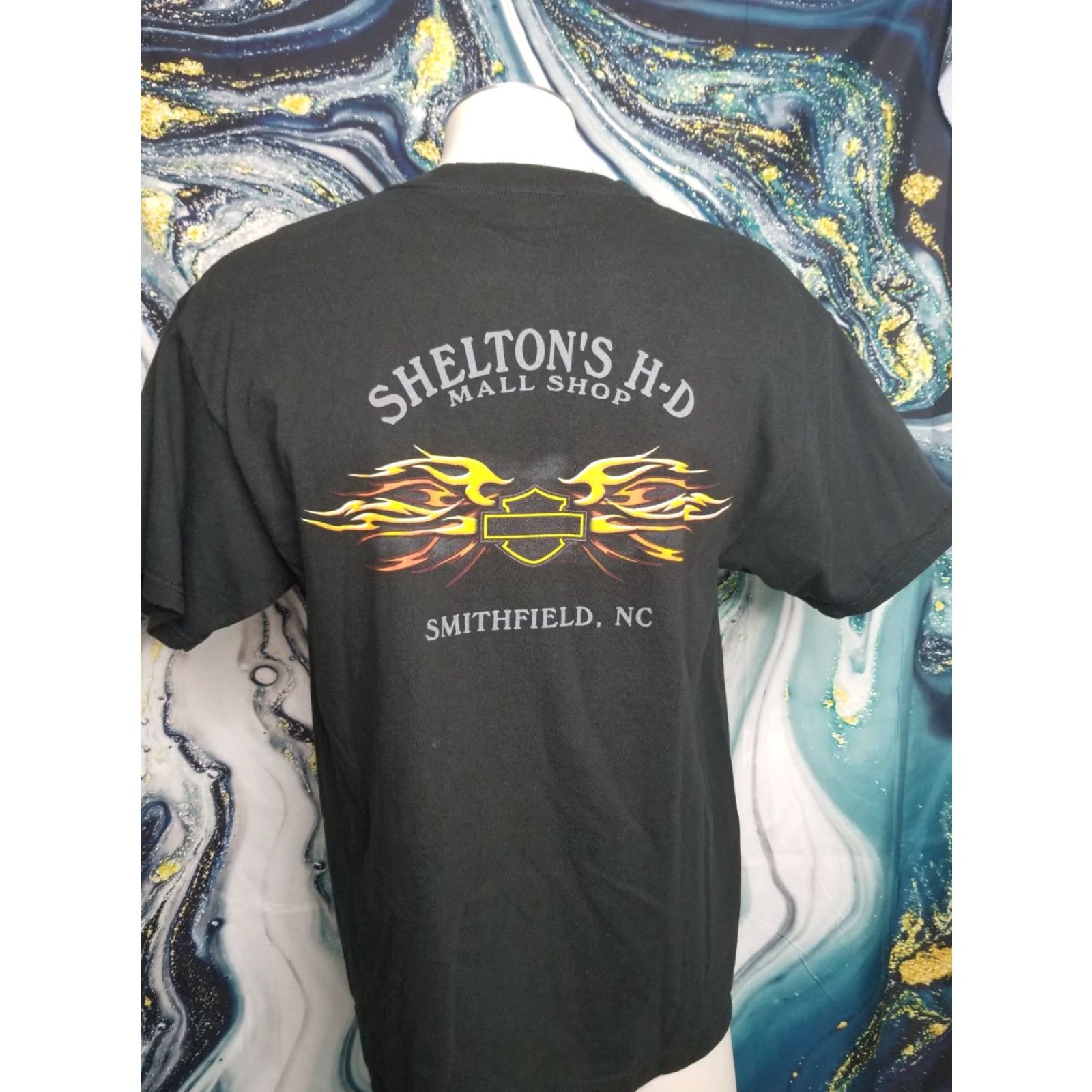 Harley Davidson VINTAGE Harley Davidson Shirt Mens L 2004 Black T Shirt Smithfield NC made in USA Size US L / EU 52-54 / 3 - 3 Thumbnail