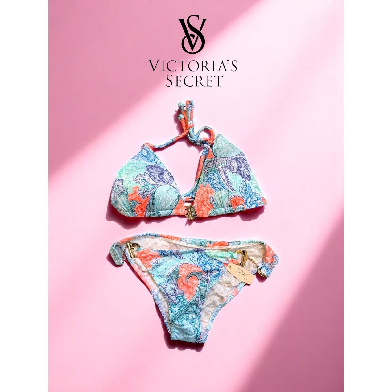 Victoria's Secret NWT Victoria’s Secret Bikini Set S Paisley Gold Trim Size S / US 4 / IT 40 - 2 Thumbnail