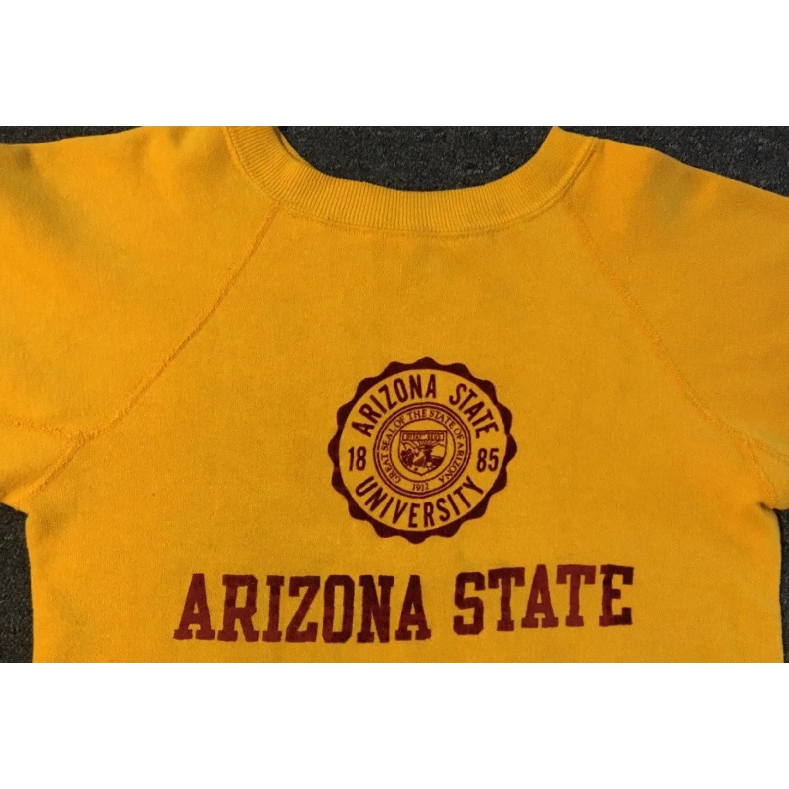 Vintage VINTAGE ASU Arizona State University Faded Flock Print Sweatshirt Hoodie S Yellow Men XS/S College Track & Field 60s 70s 80s 90s Tech Retro Size US S / EU 44-46 / 1 - 7 Thumbnail