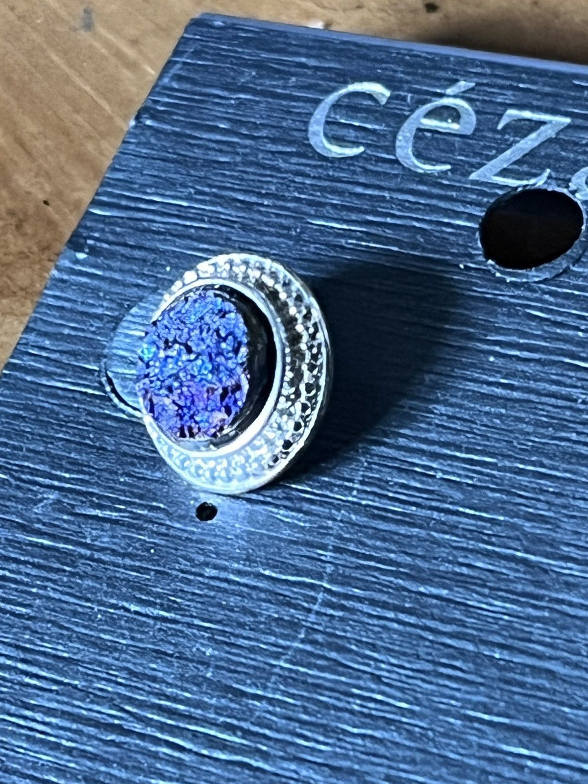 Other Round Druzy Stud Earrings Silver Sparkle Unbranded Costume Size ONE SIZE - 4 Thumbnail