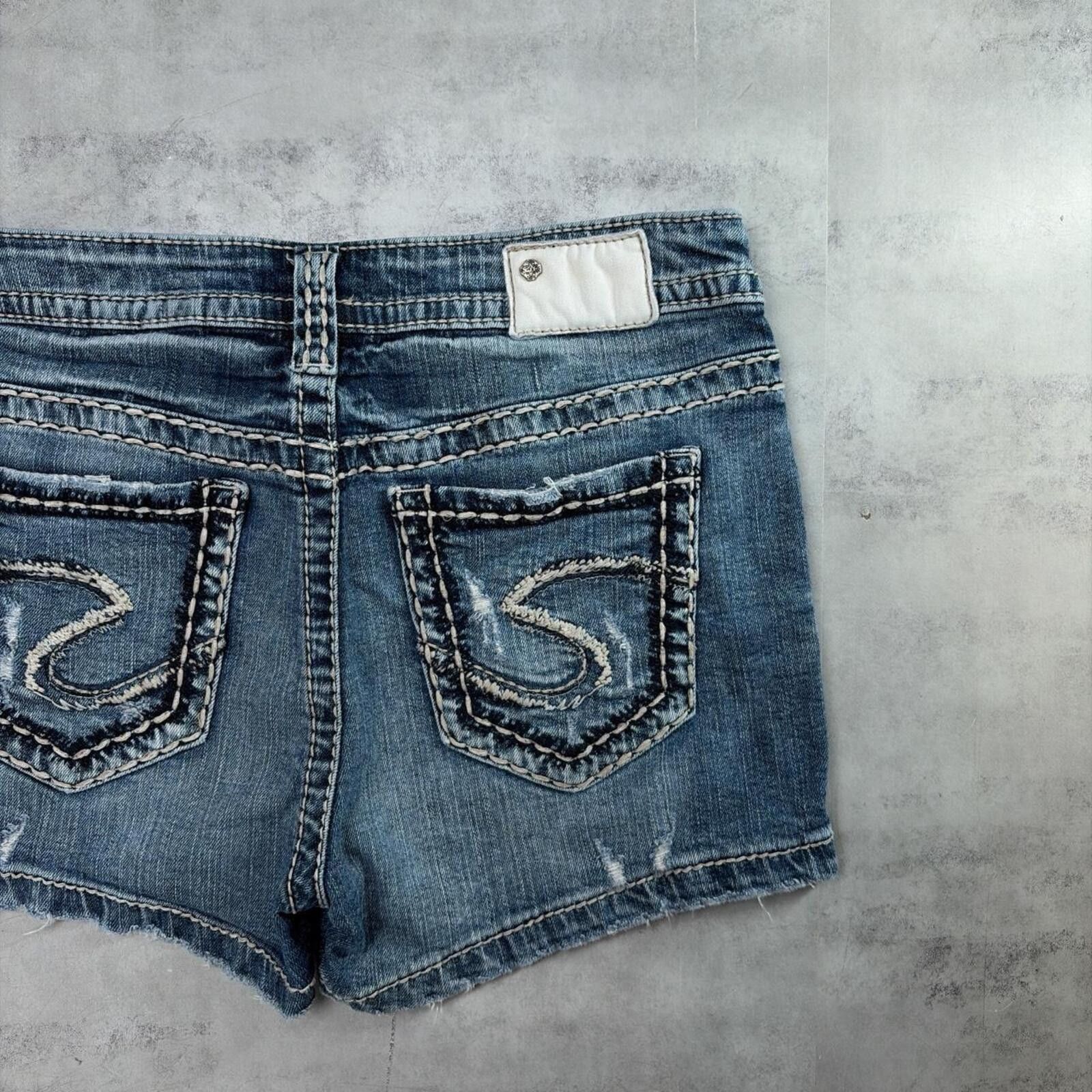 Silver Jeans Co. Y2K Blue Silver Jeans Grunge Mini Denim Shorts Size 30" / US 8 / IT 44 - 3 Thumbnail
