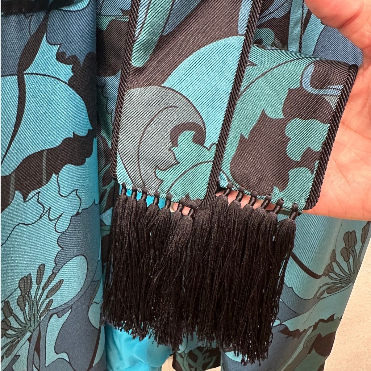 Tom Ford Tom Ford Floral Silk Twill Robe Blue/Teal Men M Tassel Belt Size US M / EU 48-50 / 2 - 12 Thumbnail