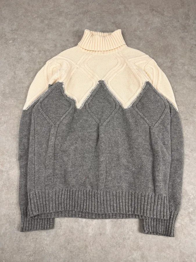 Daniele Alessandrini 2000s Daniele Alessandrini Beige & Grey Structure Turtleneck Sweater Size US S / EU 44-46 / 1 - 1 Thumbnail